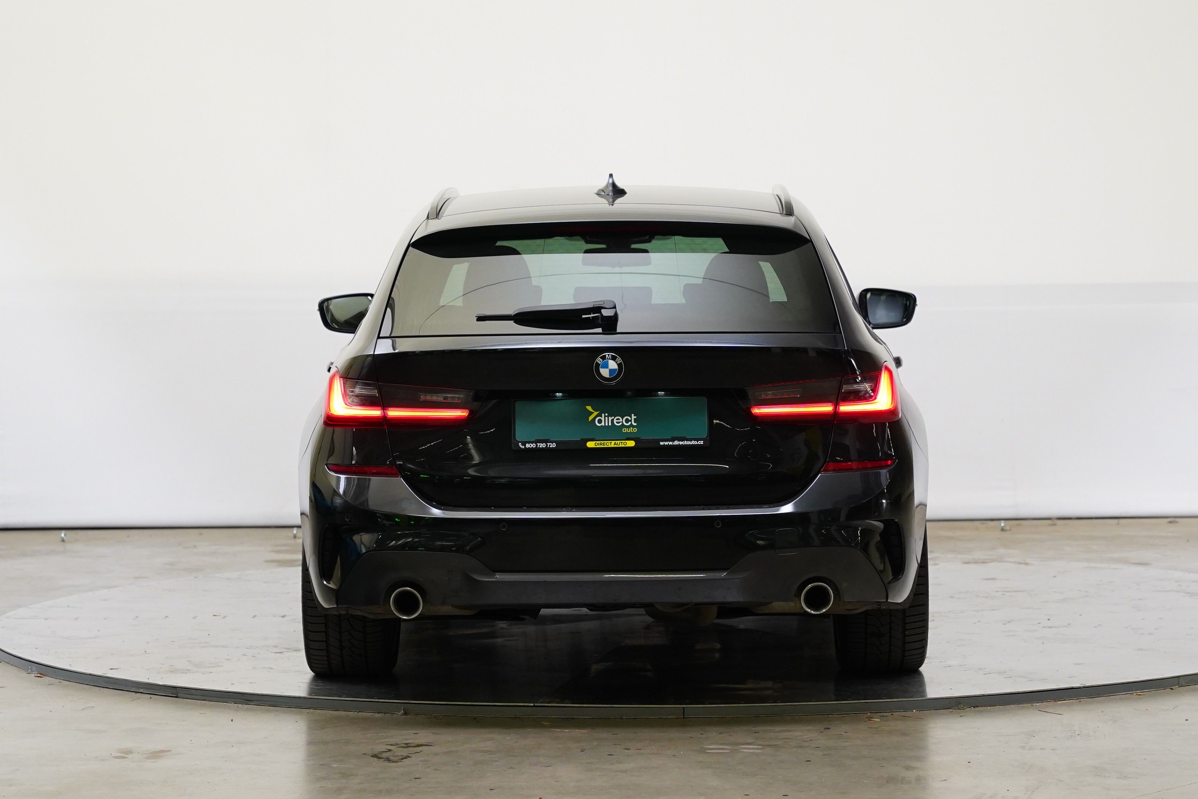 BMW Řada 3, 20d 140 kW X-Drive - fotka 6