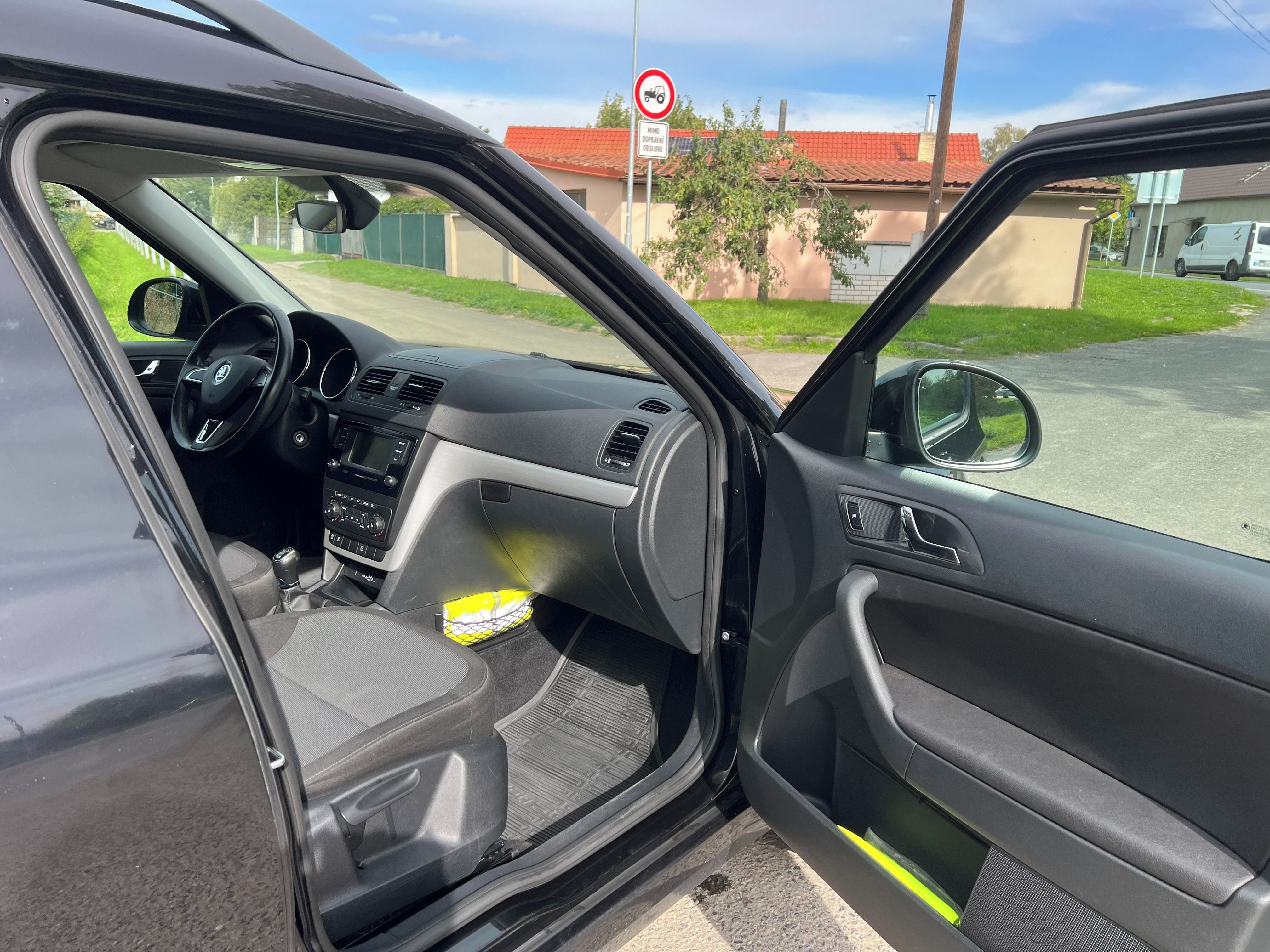 Škoda Yeti, Škoda Yeti 2.0 TDI 4x4, tažné - fotka 5
