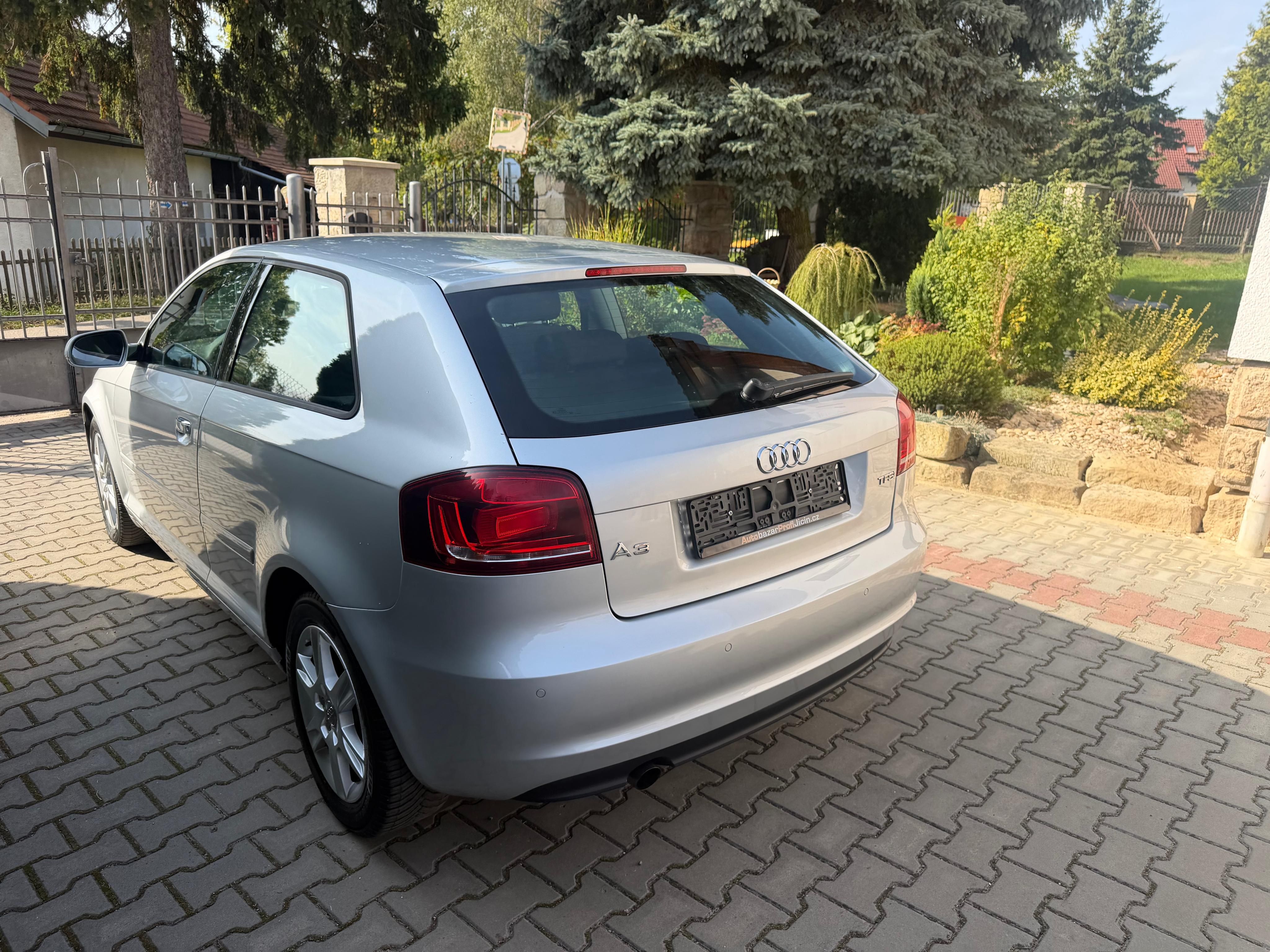 Audi A3, 1,2 TFSi/ 77kw automat Top sta - fotka 6