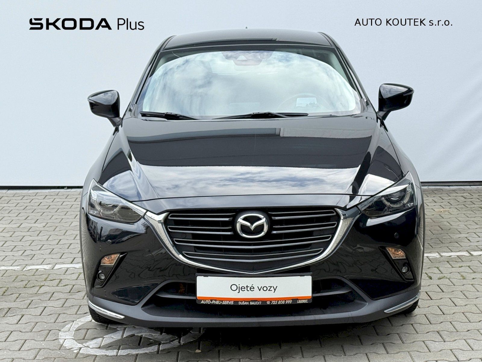 Mazda CX-3, 2.0SkyActiv-G Revolution 89kW - fotka 4