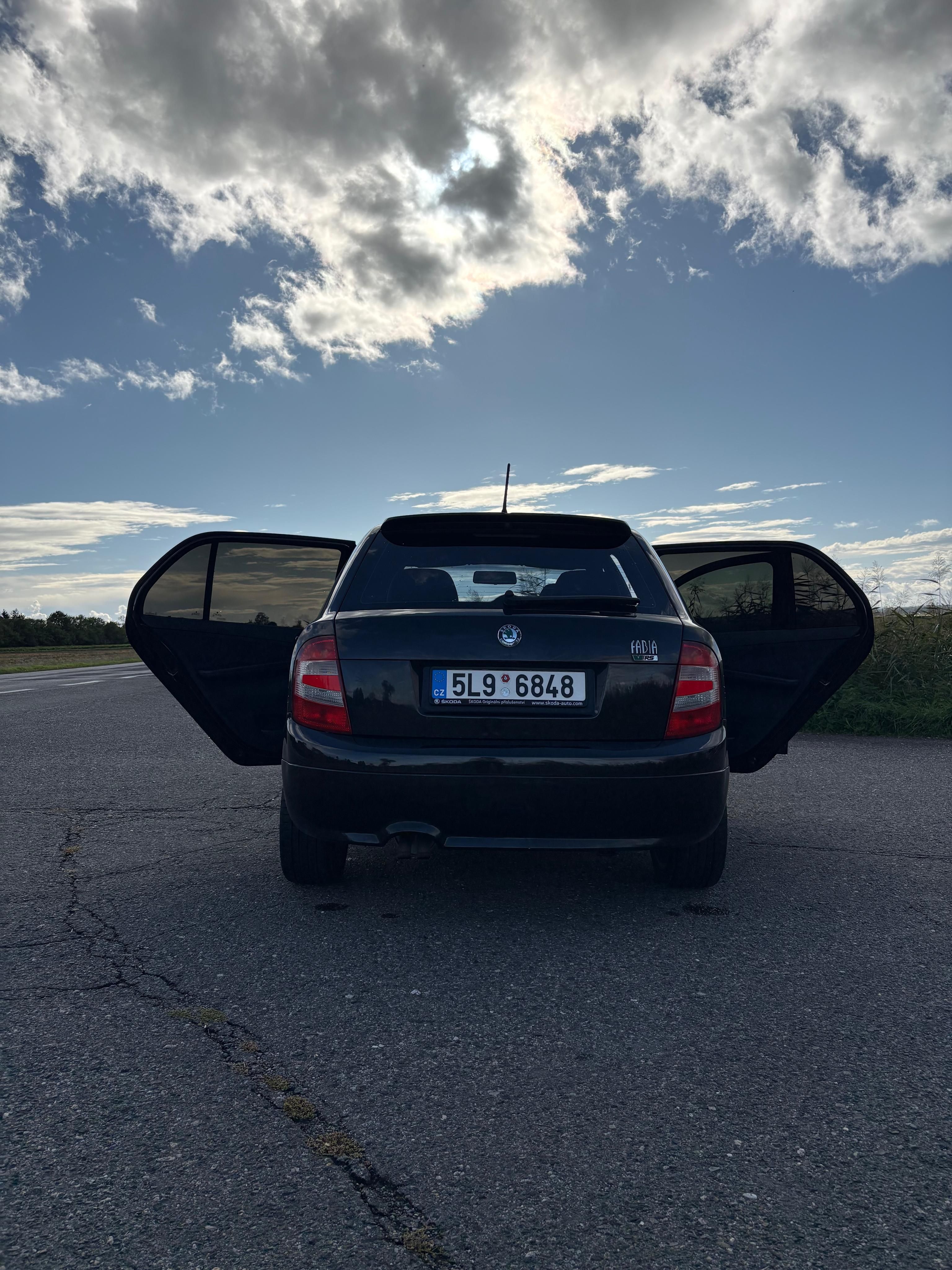 Škoda Fabia, 1.9 TDi 96KW ASZ - fotka 4