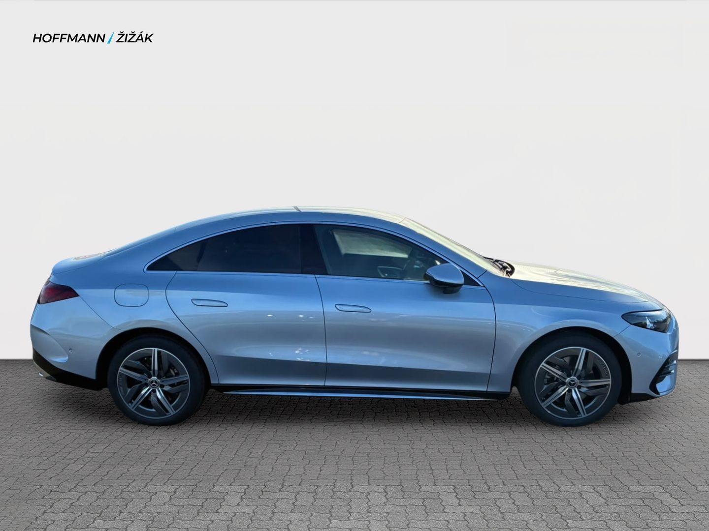 Mercedes-Benz CLA, 250+ electric - fotka 4