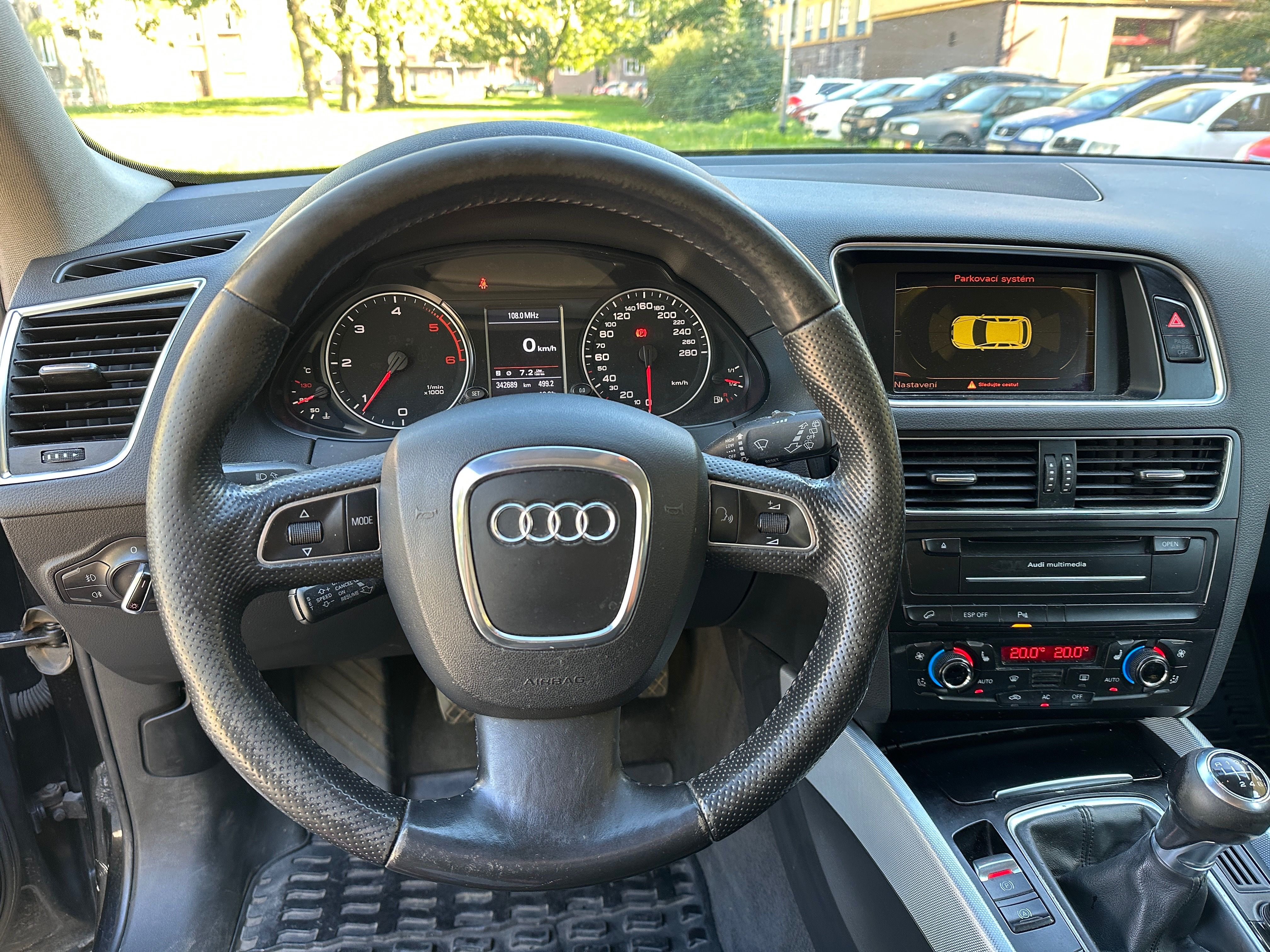 Audi Q5, Quattro 2.0 TDi - fotka 6
