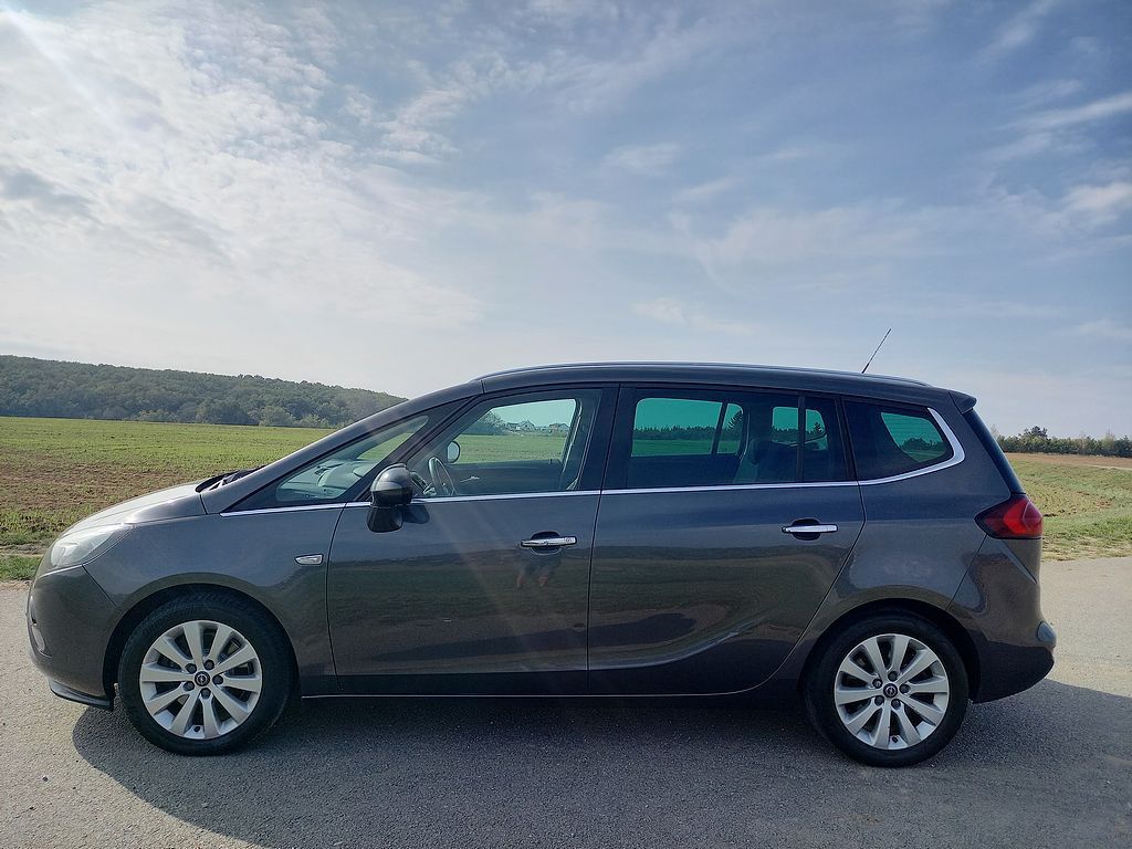 Opel Zafira, 2,0CdTi 121kw klima+ROZVODY - fotka 5
