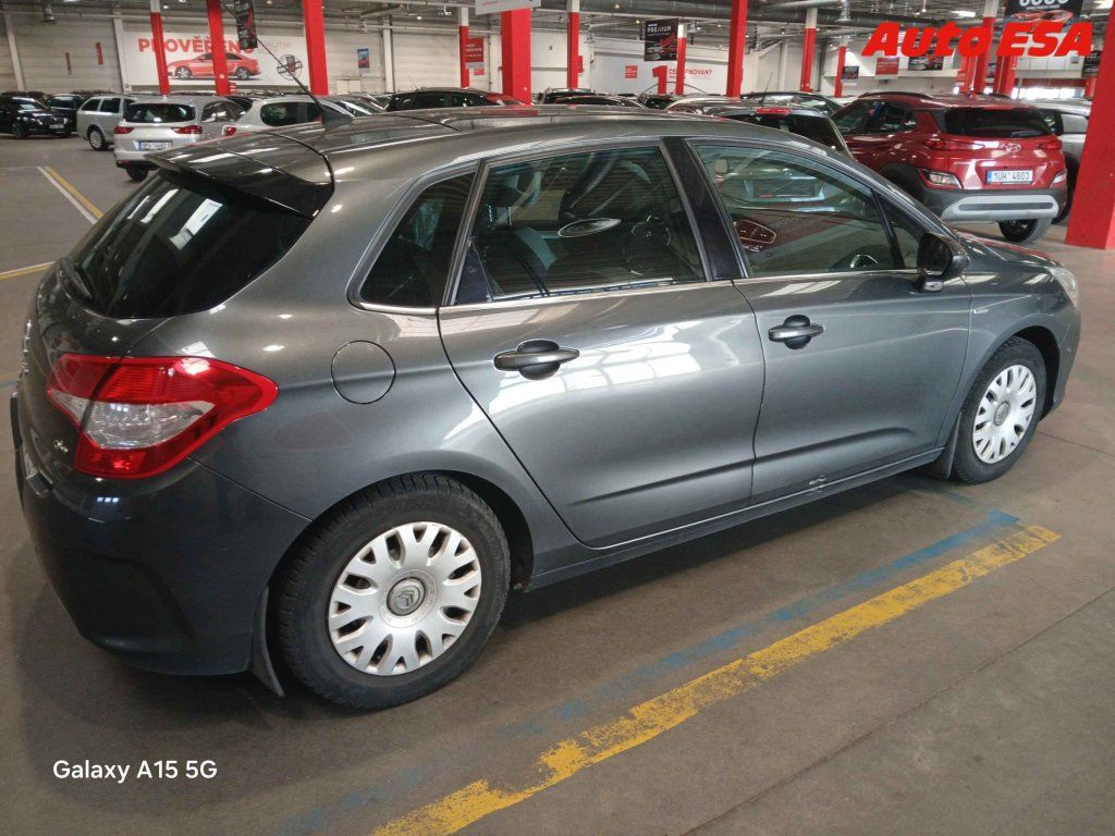 Citroën C4, 1.6.,ČR - fotka 2