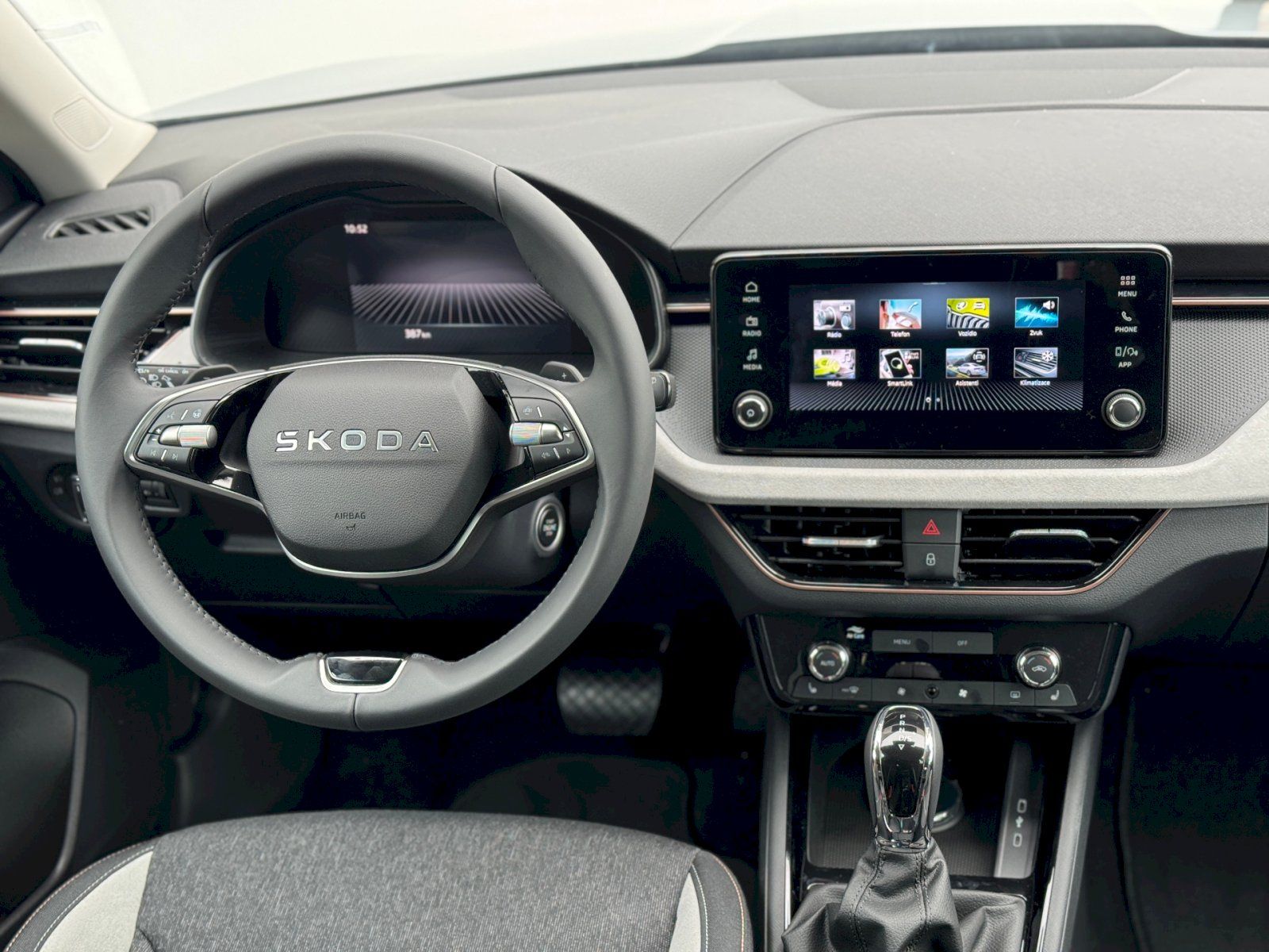 Škoda Kamiq, Top Selection 1.0 TSI 85 kW DS - fotka 5