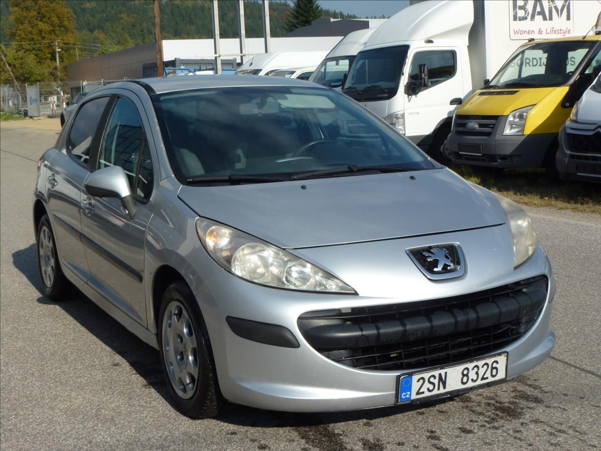 Peugeot 207, 1,4 - fotka 5