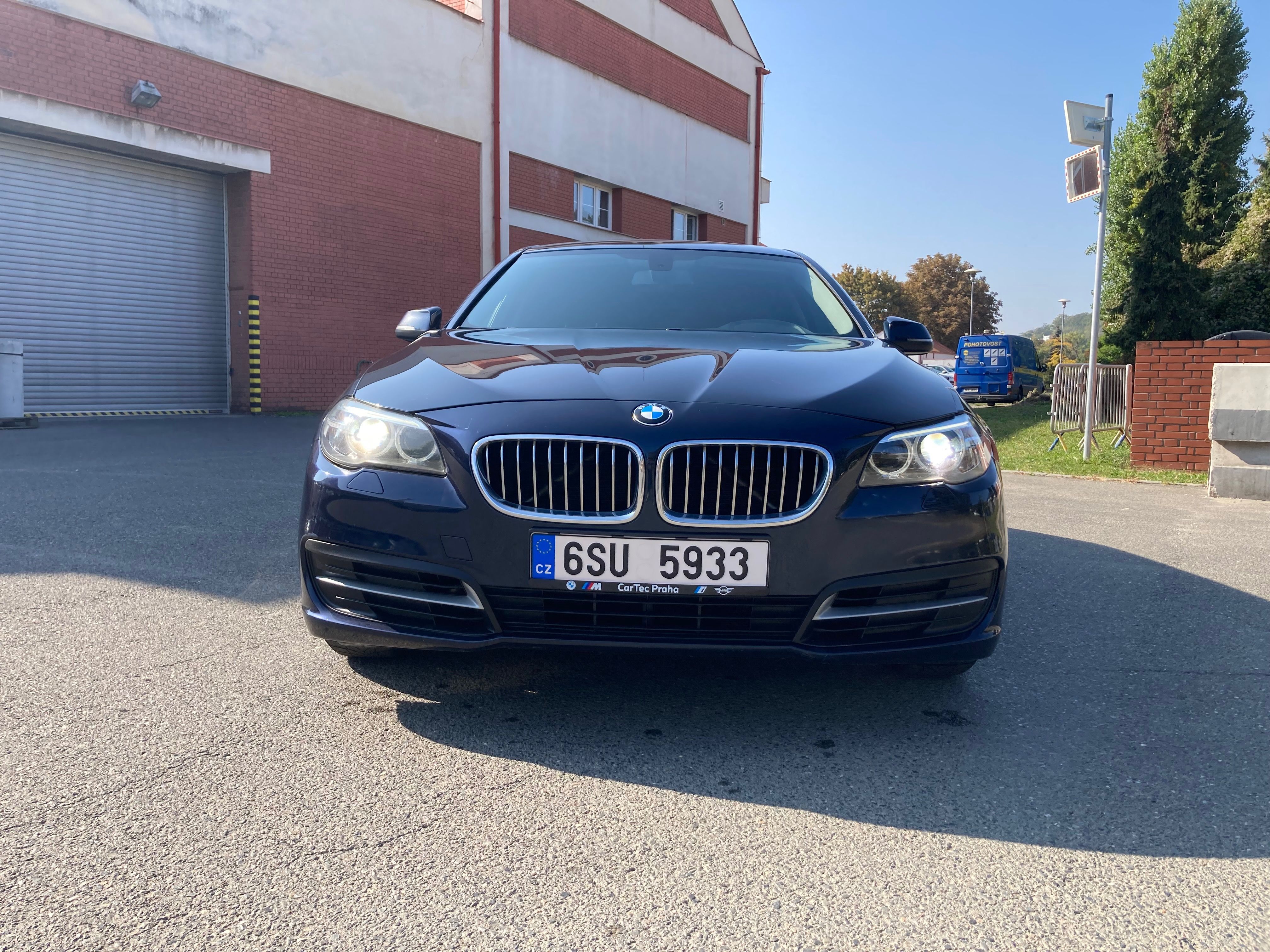 BMW Řada 5, 518d 100kW MANUÁL XENONY STK - fotka 6