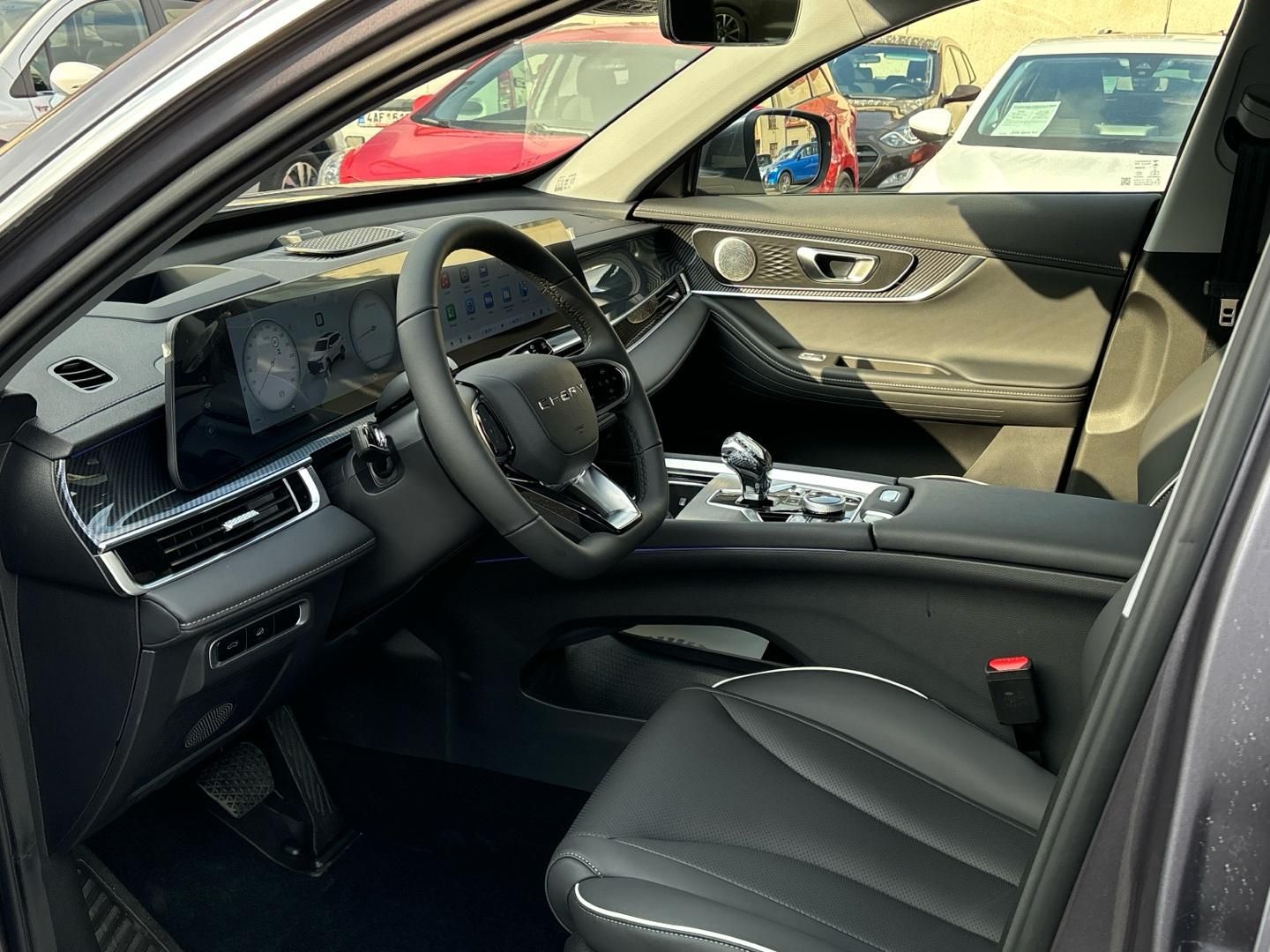 Chery Tiggo 7, 1.6 T-GDI AWD UNIQUE - fotka 6