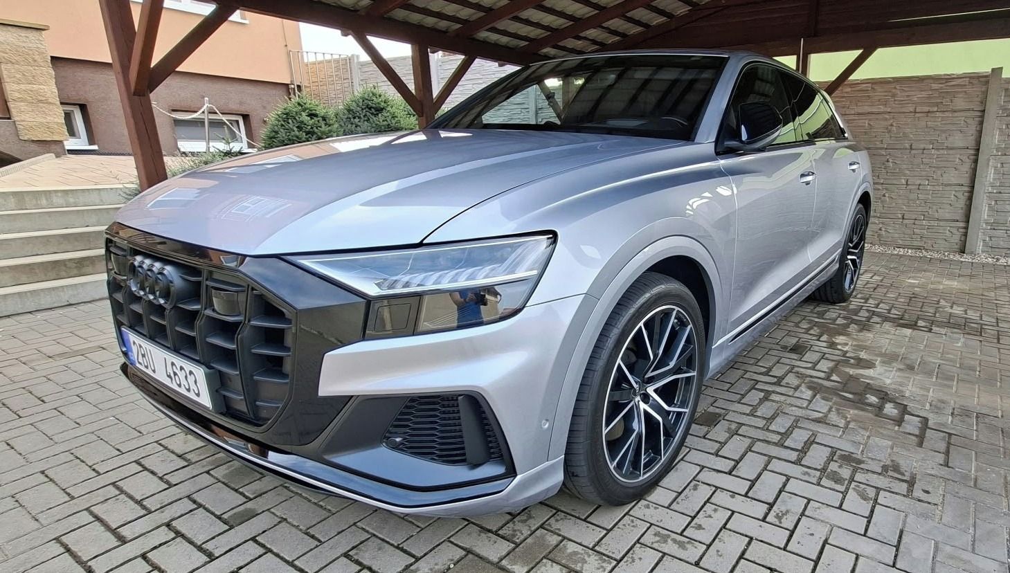Audi SQ8, ZÁRUKA, MAX VÝBAVA, WEBASTO - fotka 4