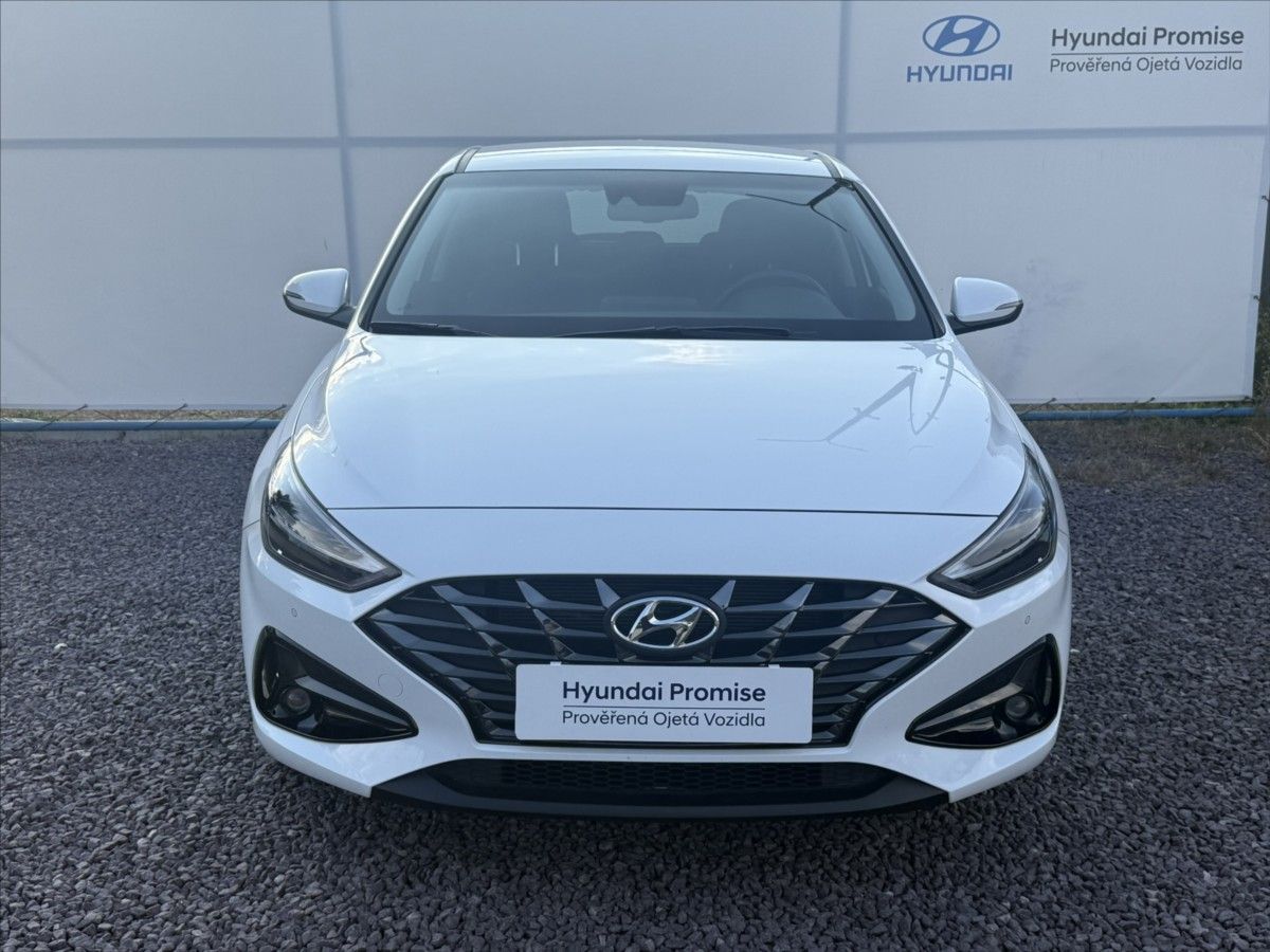 Hyundai i30, 1,5 CVVT 81kW Smart - fotka 4