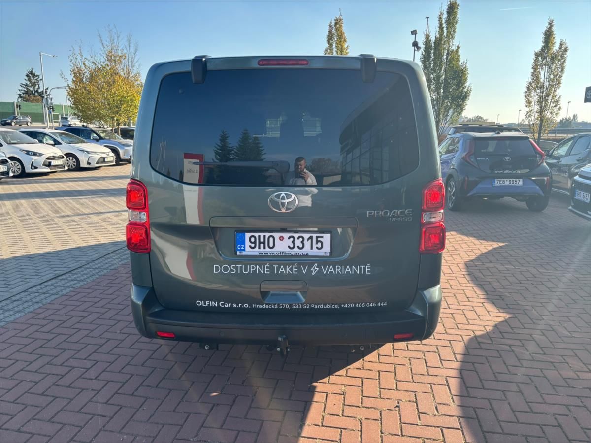 Toyota Proace, 2,2   VIP 7S SKYVIEW - fotka 5