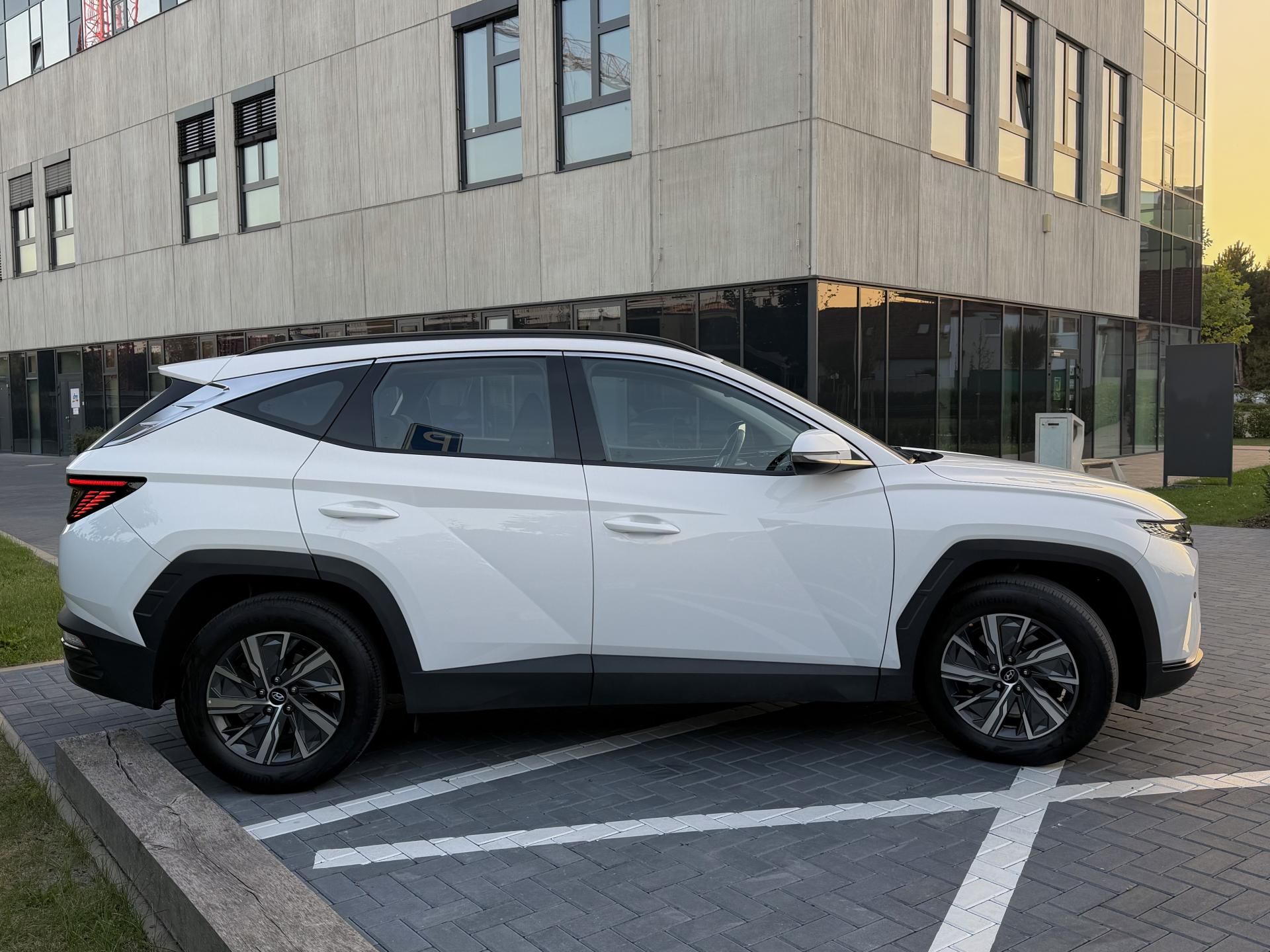Hyundai Tucson, 1.6 t-gdi 110 kW / manual - fotka 5