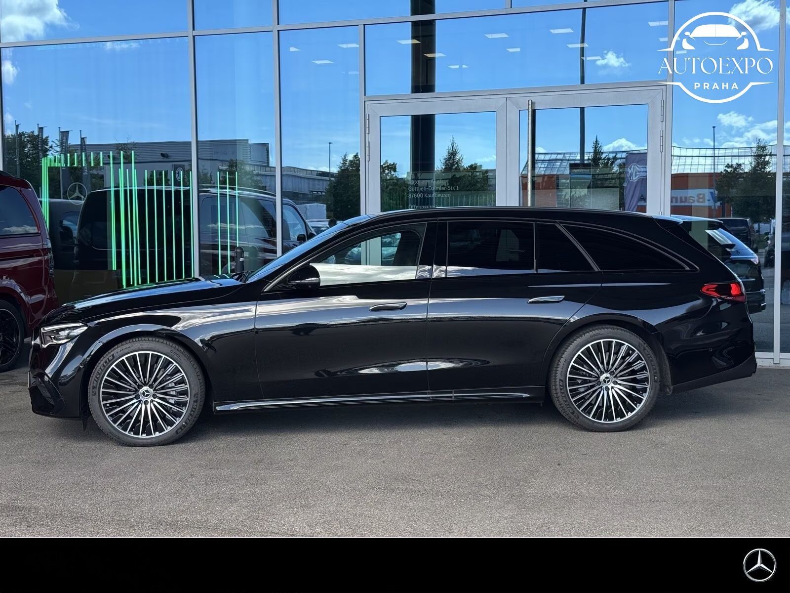 Mercedes-Benz Třídy E, 450d T 4Matic* AMG Premium* - fotka 2