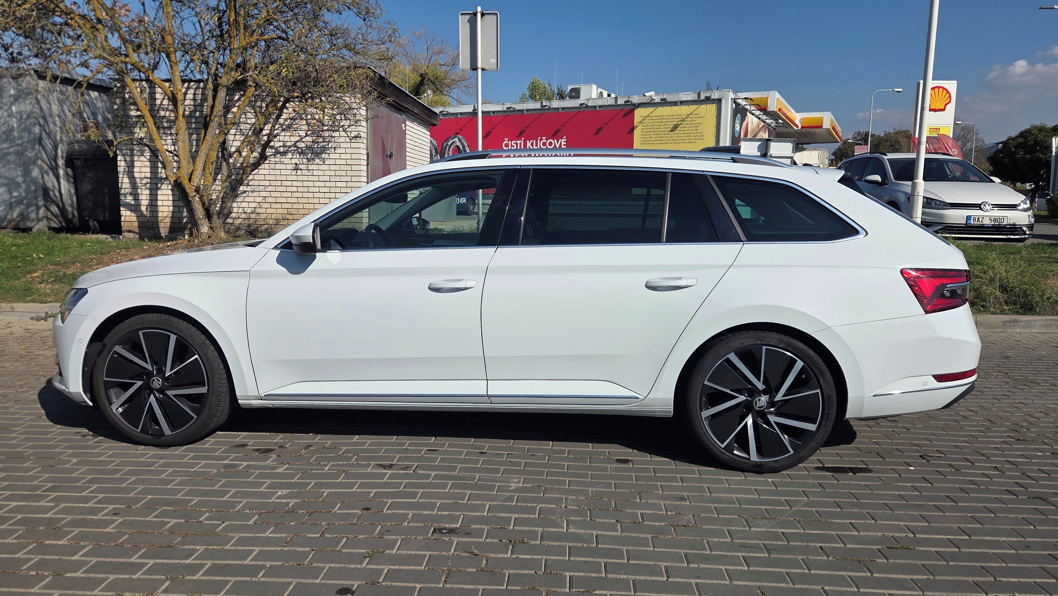 Škoda Superb, 2.0 TDI 147kw Style Business - fotka 6