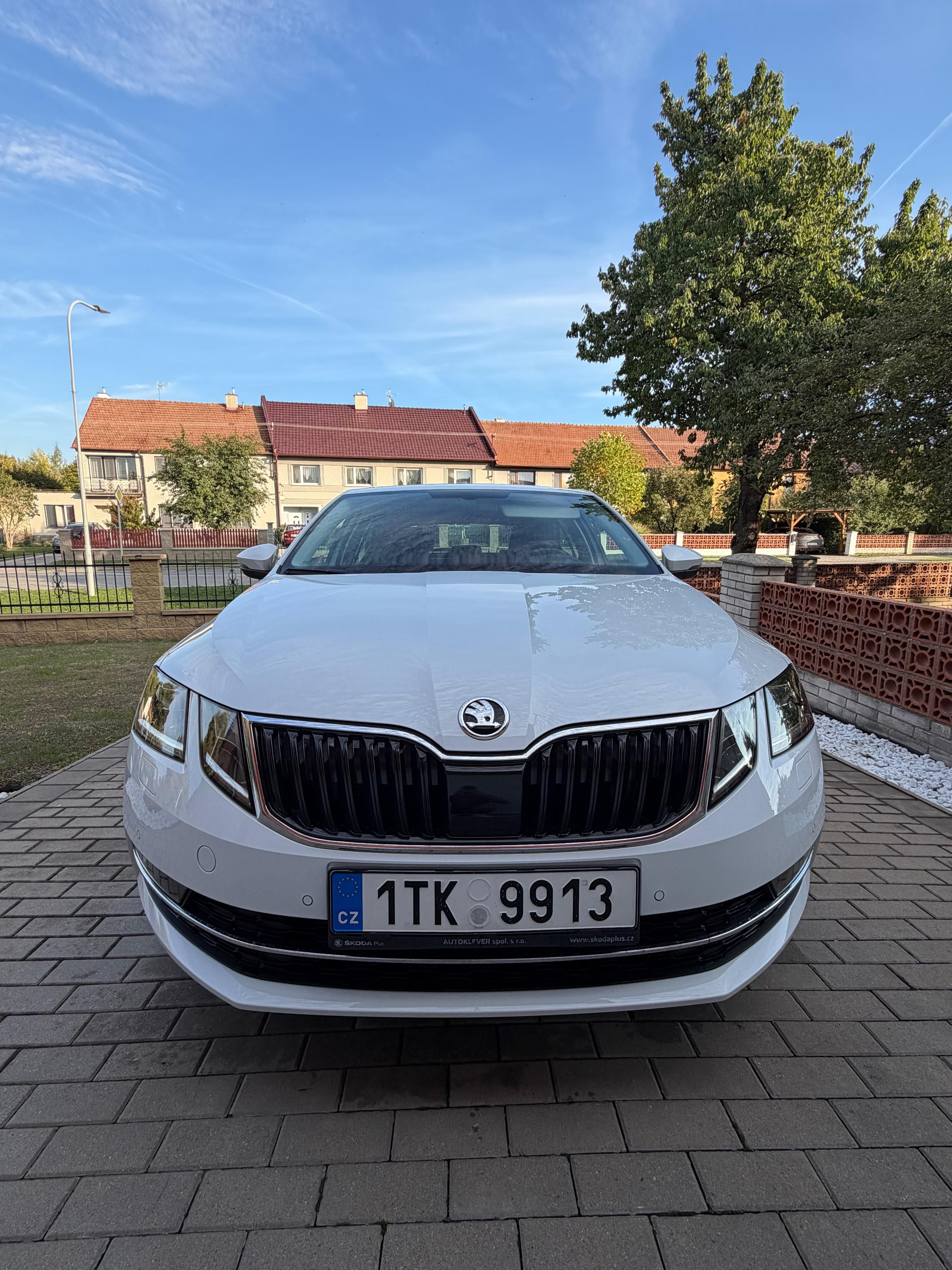Škoda Octavia, Škoda Octavia 3 2.0TDI DPH - fotka 4