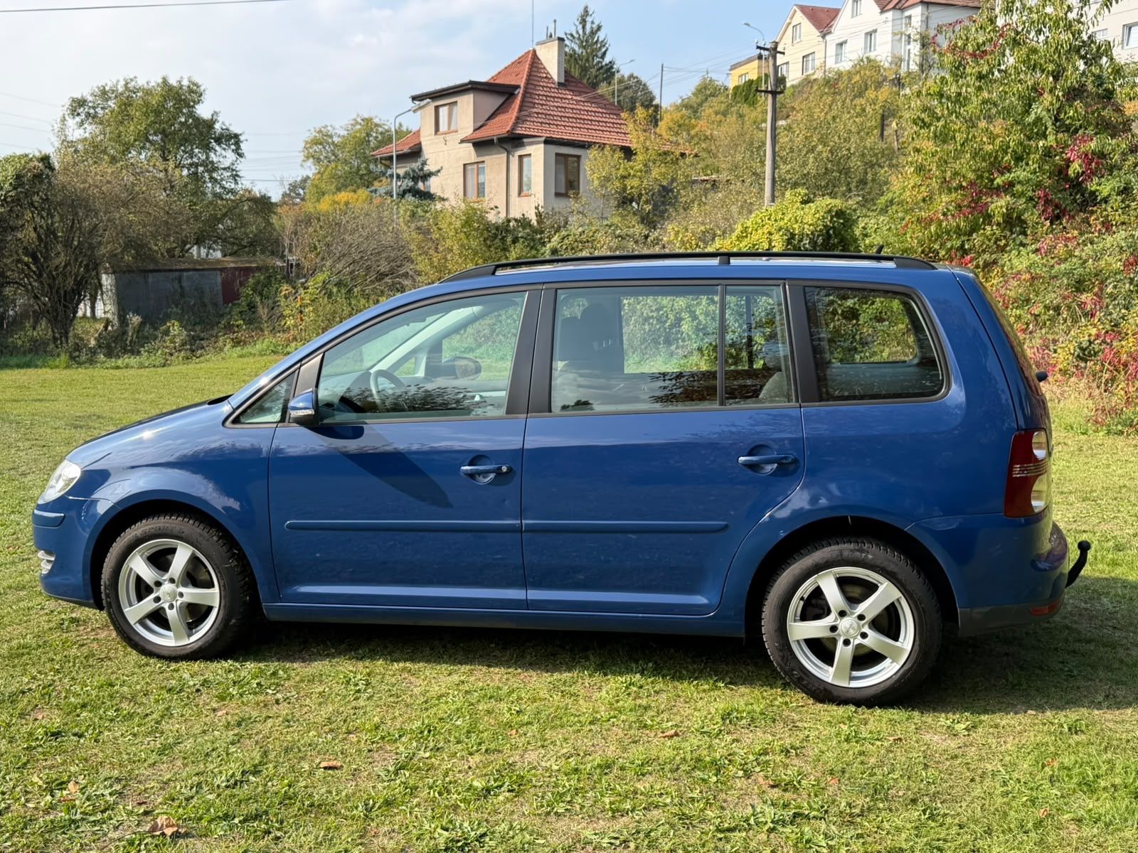 Volkswagen Touran, 1,6 MPI - BEZ KOROZE ! - fotka 6
