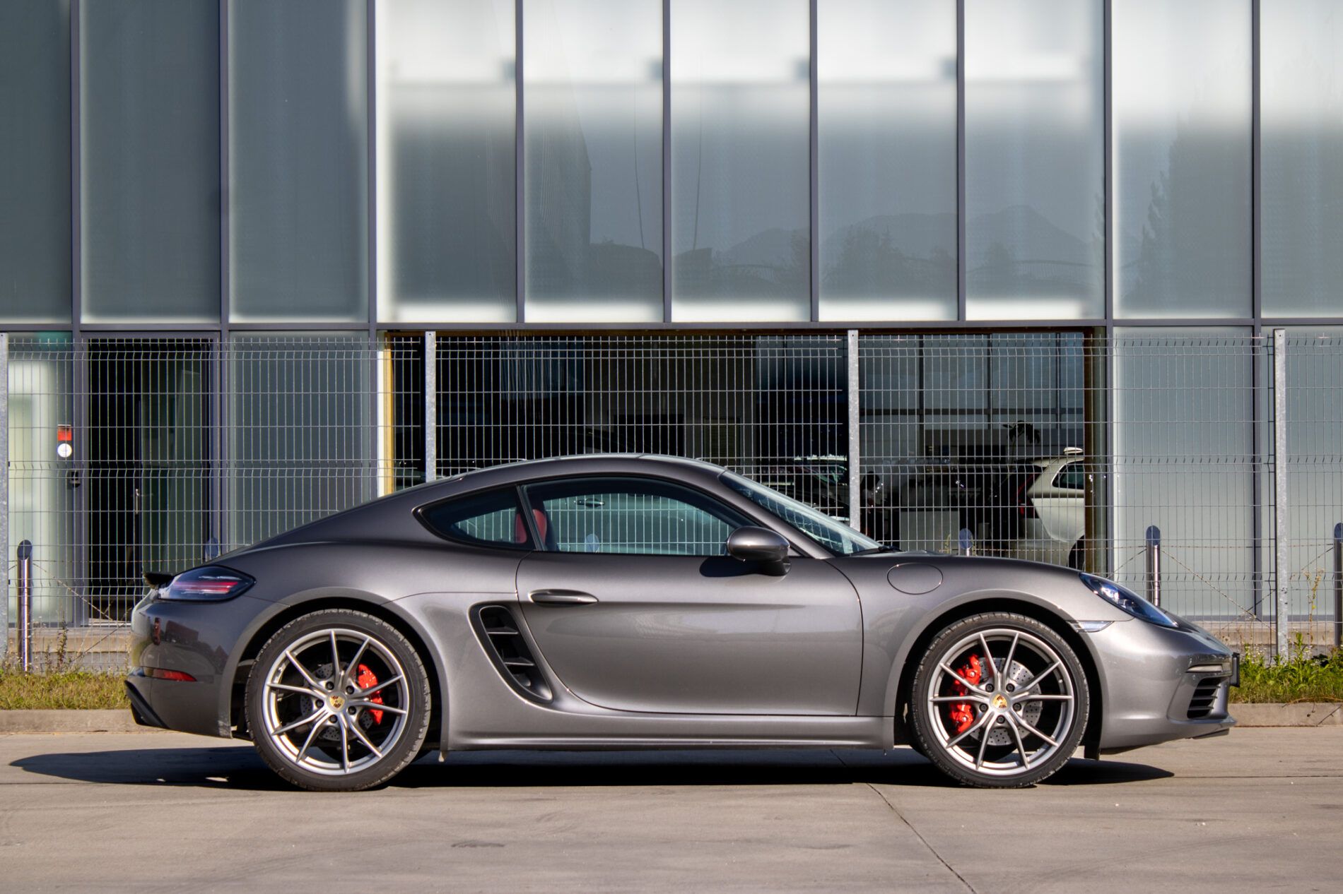 Porsche Cayman - fotka 4