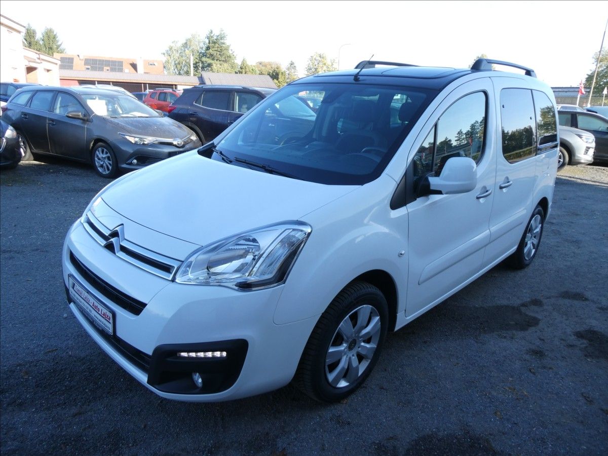 Citroën Berlingo, 1,2 PT 81kW Multispace Panoram - fotka 5