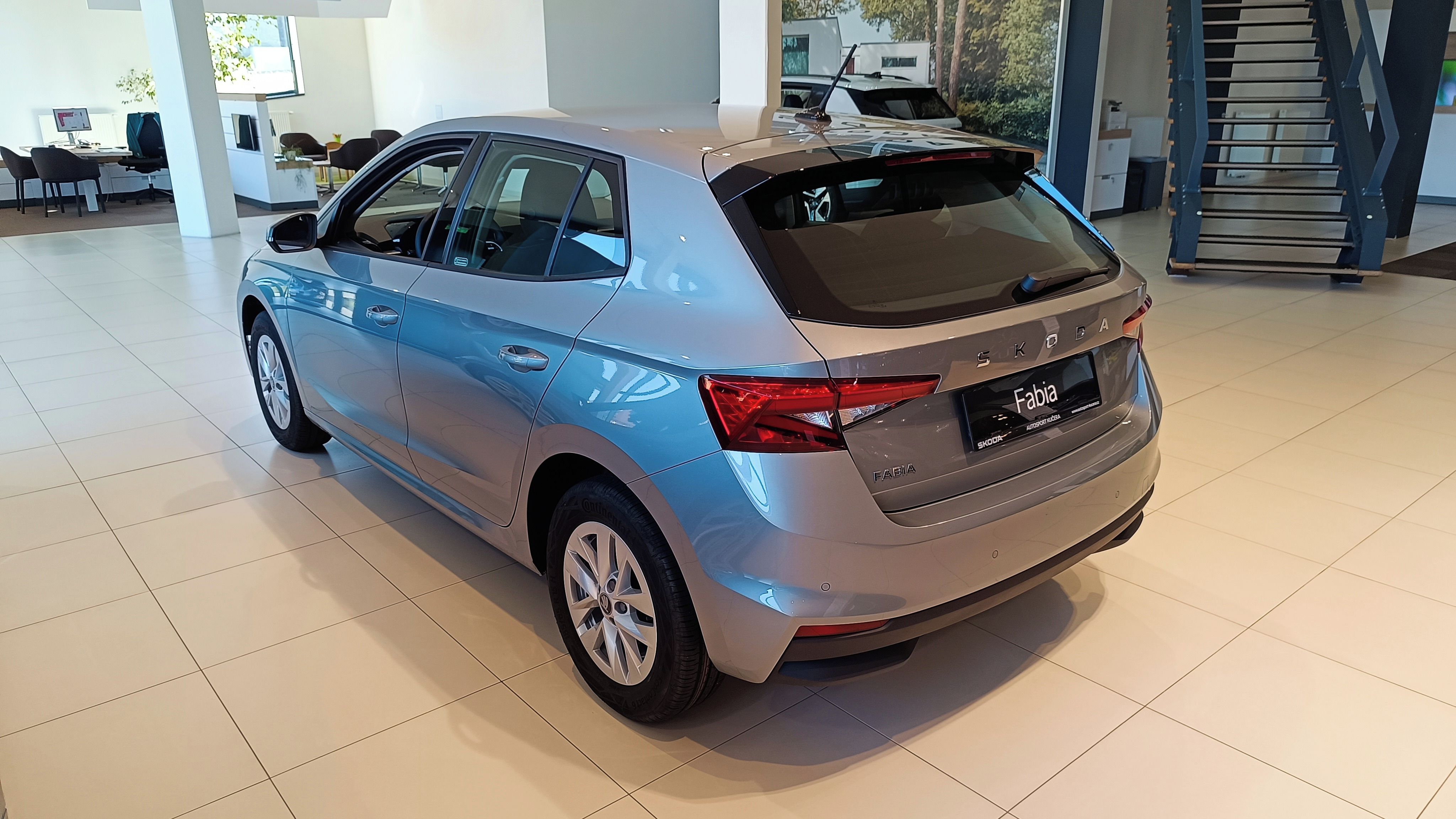 Škoda Fabia, Classic, 1,0 TSI 70kW - fotka 6