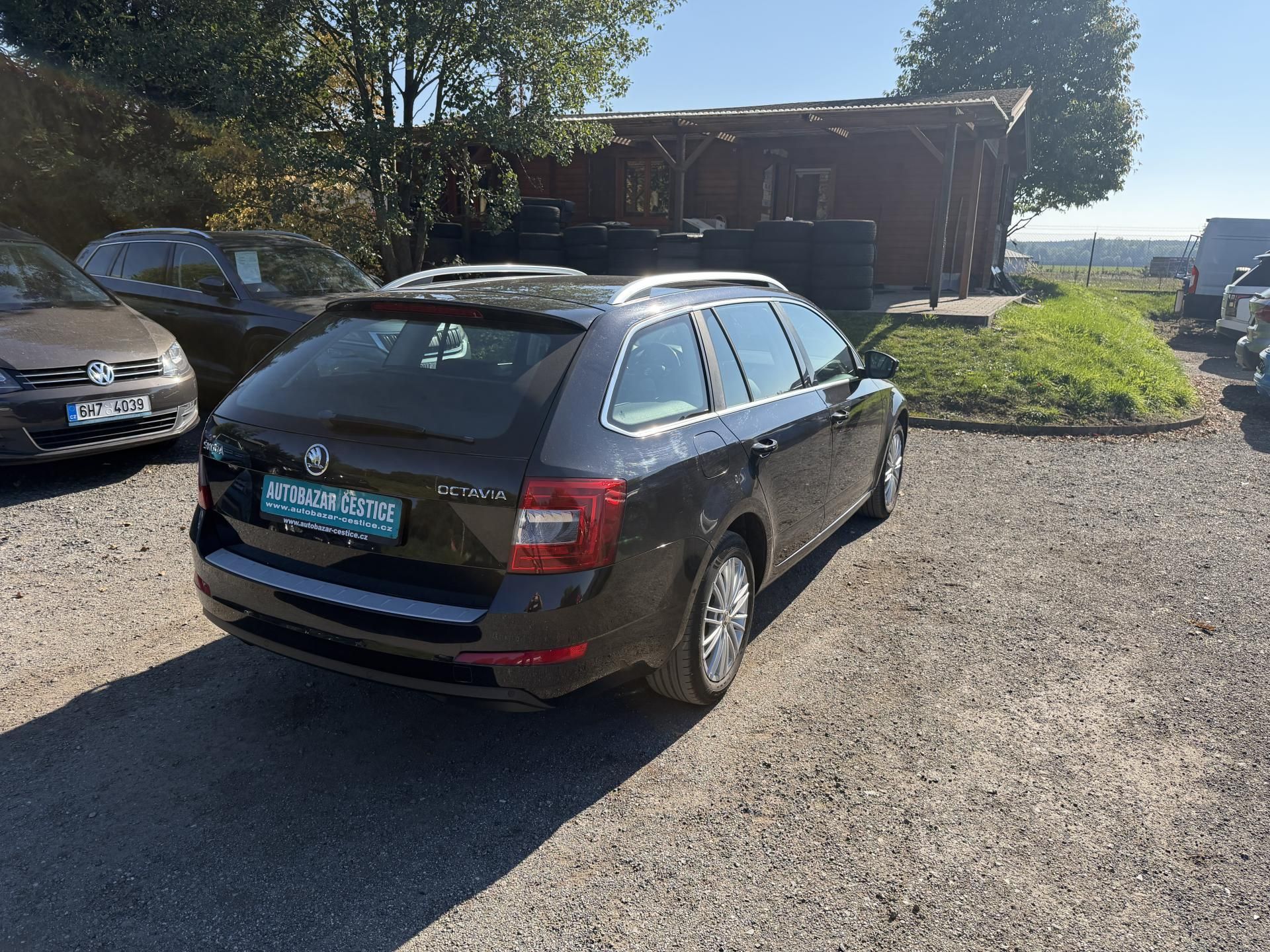 Škoda Octavia, 1.2 TSI 77kw ELEGANCE - fotka 6