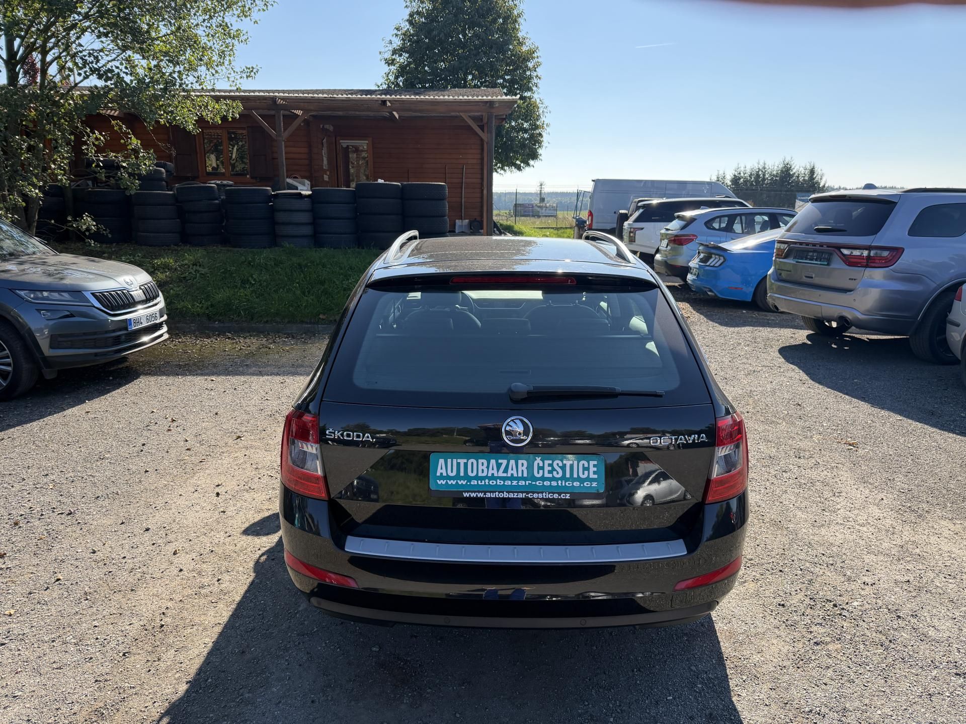 Škoda Octavia, 1.2 TSI 77kw ELEGANCE - fotka 5