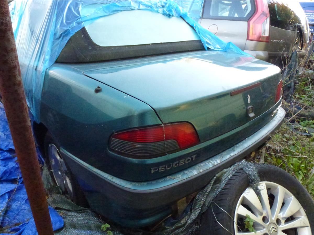 Peugeot 306, 1,8 El.střecha, Klimatizace  C - fotka 5