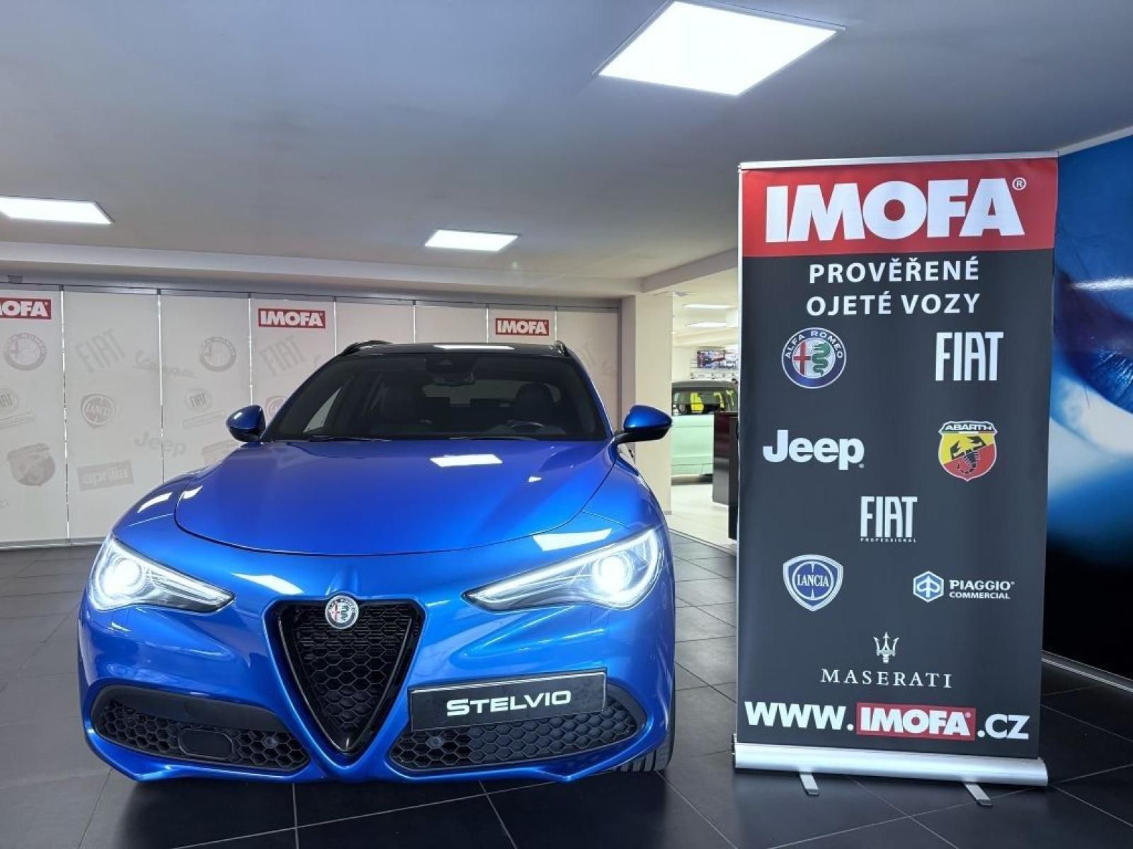 Alfa Romeo Stelvio, 2.0T 280k AT8 ZF Q4 4x4 Veloce - fotka 2