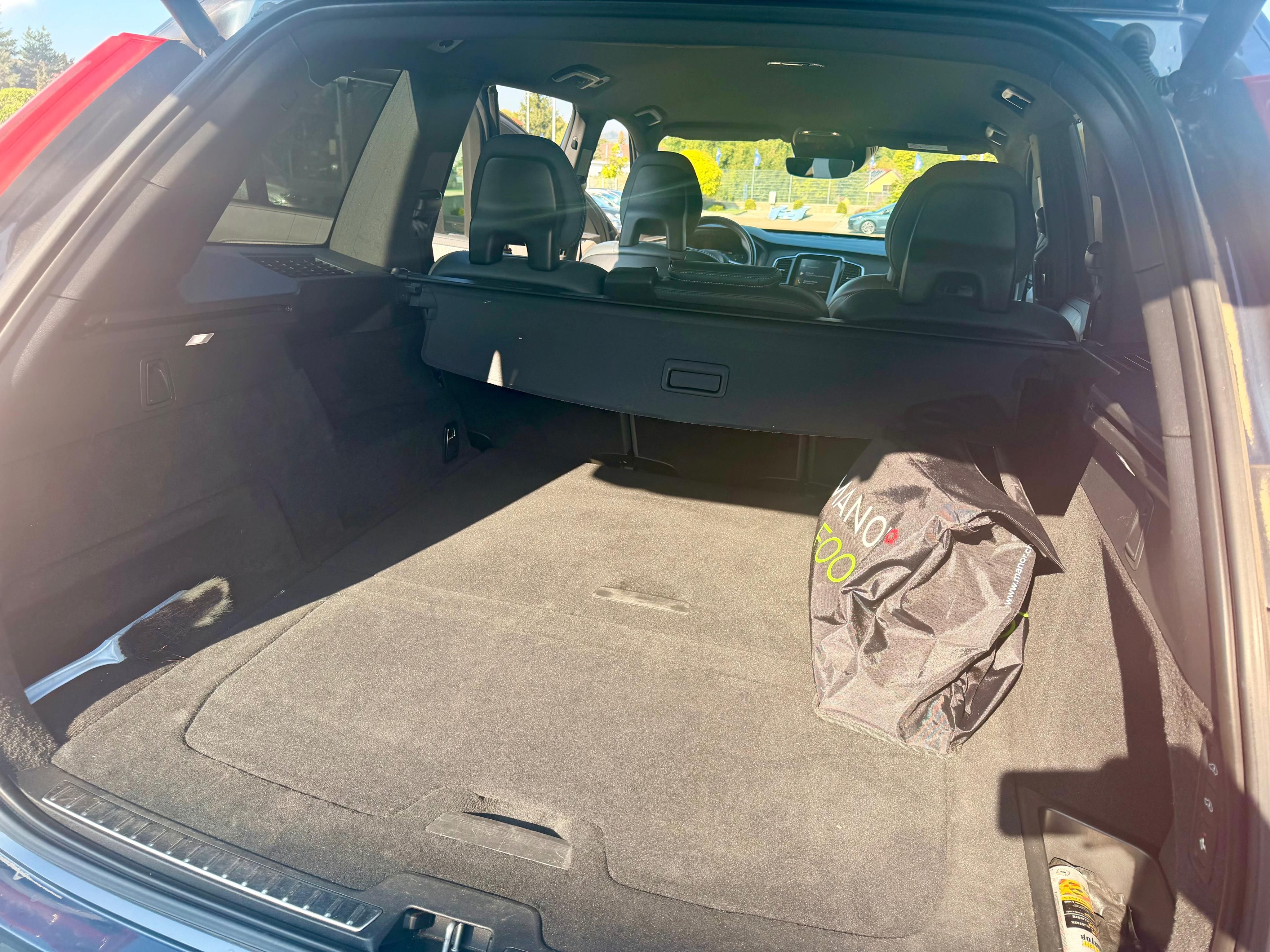 Volvo XC90, Volvo XC90 B5 AWD - fotka 4