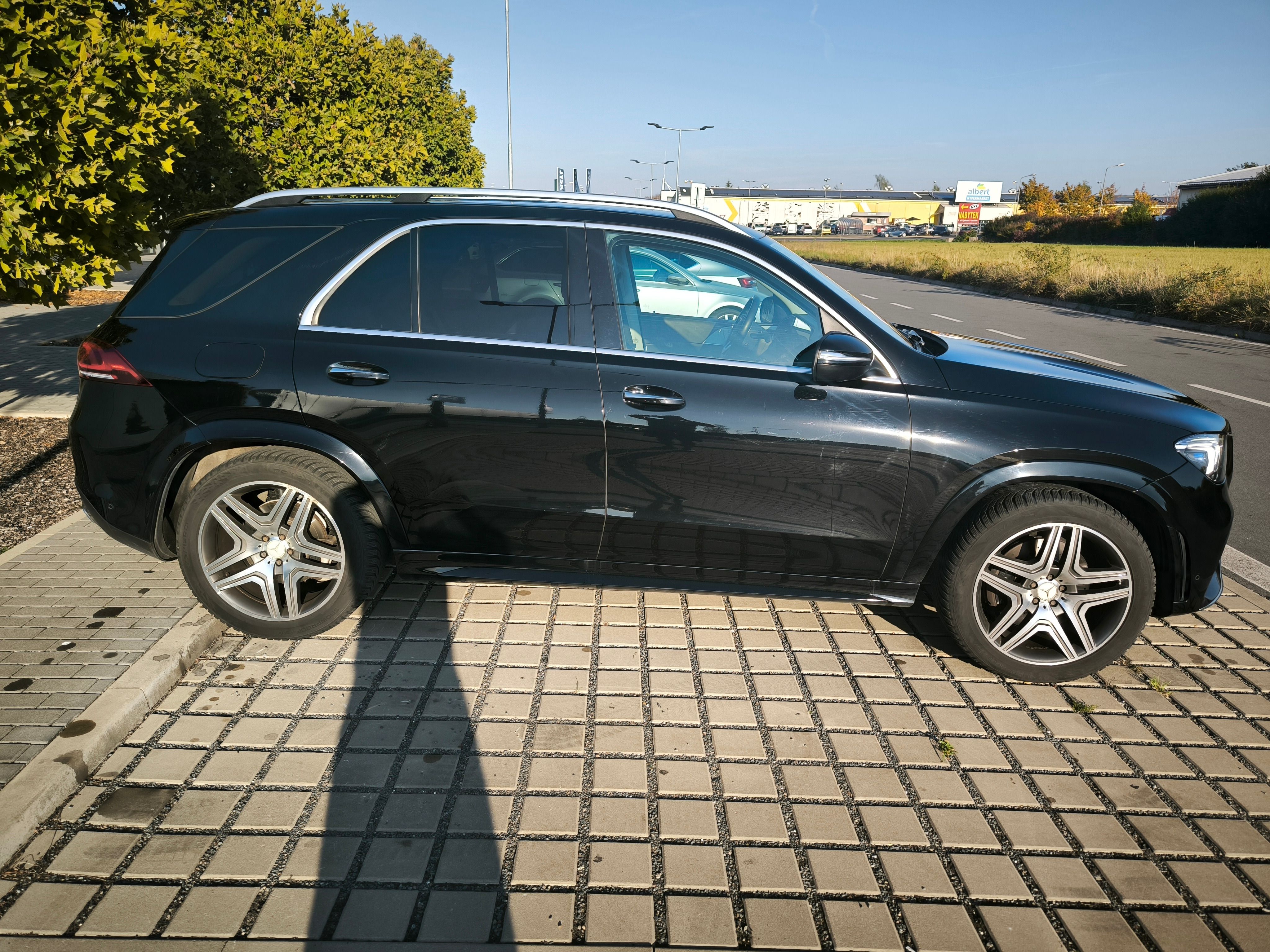 Mercedes-Benz GLE, 350d 4M AMG, Záruka MB 06/27 - fotka 3