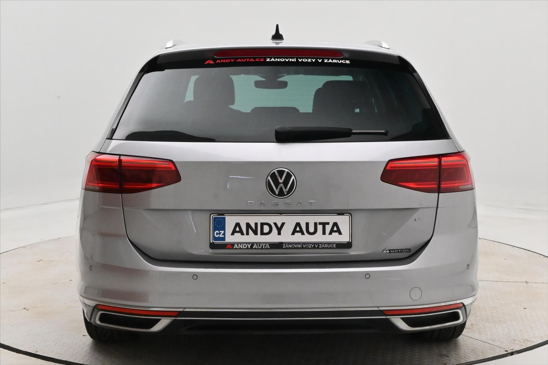 Volkswagen Passat, 2,0 TDI 147kW DSG Elegance Zár - fotka 6