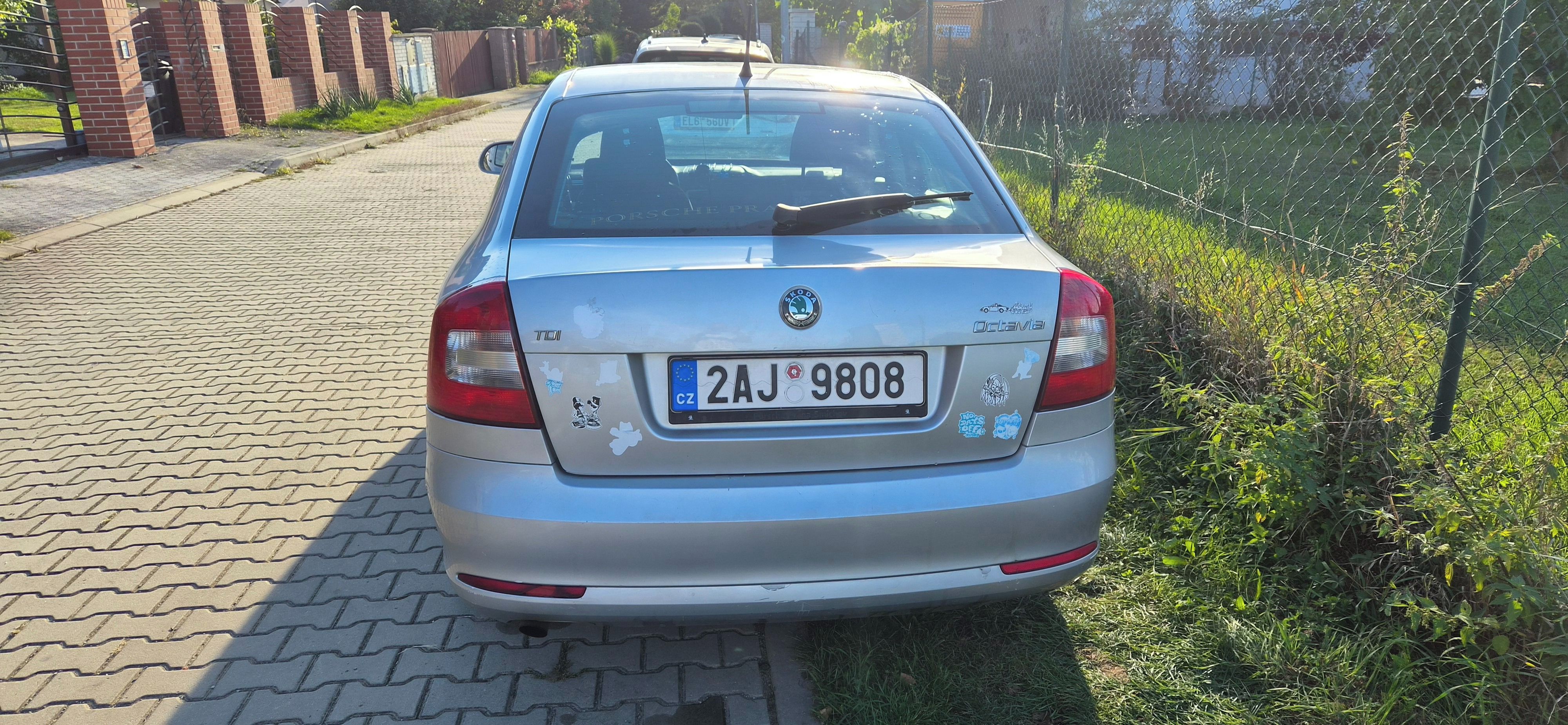 Škoda Octavia, Škoda Octavia II, 1.6D, 77kW, - fotka 4