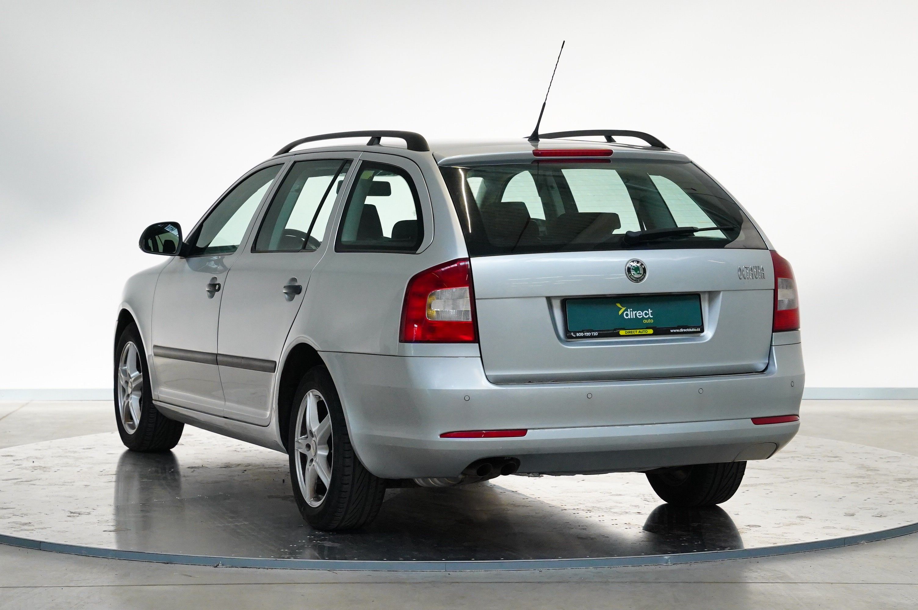 Škoda Octavia, 1.4 TSI 90 kW Classic - fotka 4