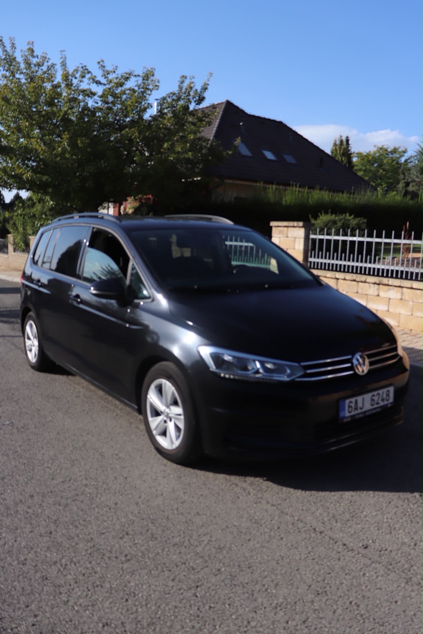 Volkswagen Touran, 1.6 TDI - fotka 2