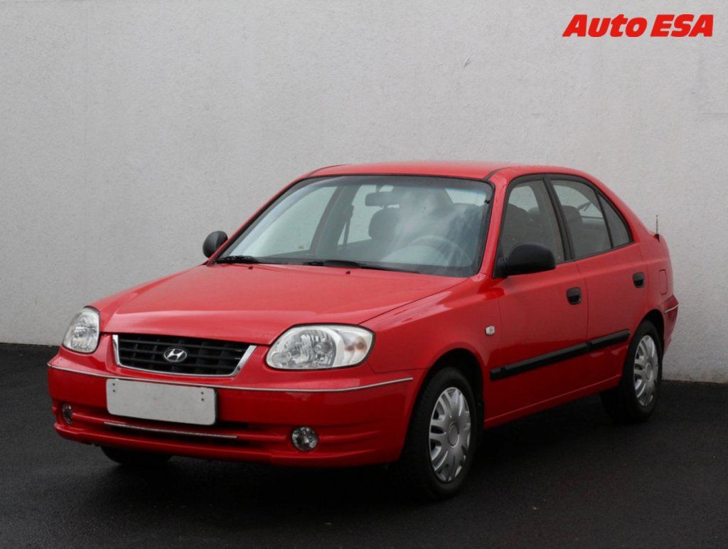 Hyundai Accent, 1.5 CRDI - fotka 3