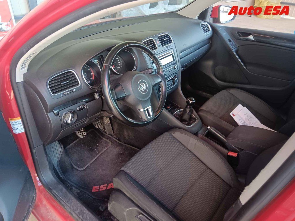 Volkswagen Golf, 1.2 TSi,2.maj,ČR,STK9/28 - fotka 3