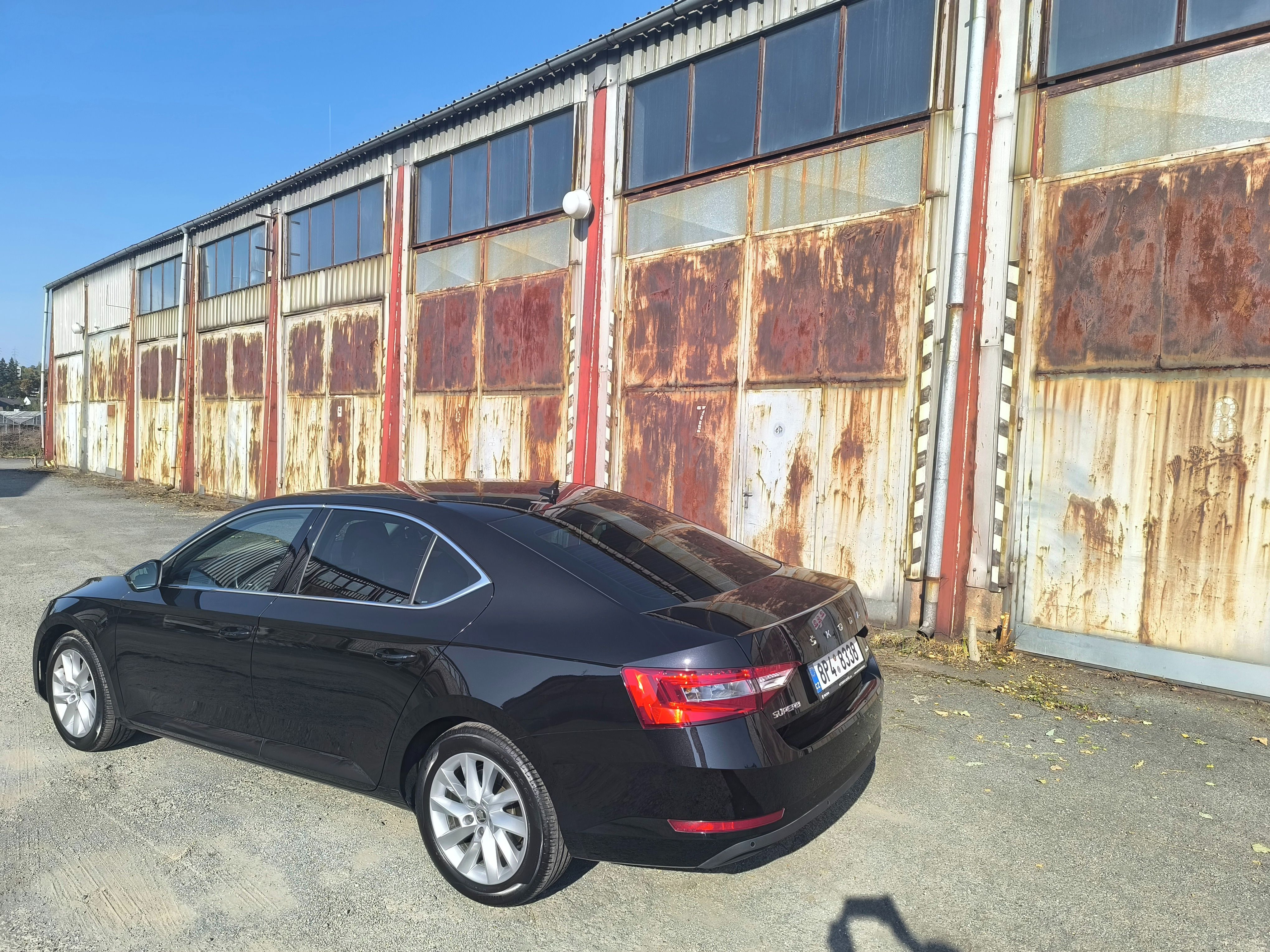 Škoda Superb, 4x4 , odpočet DPH - fotka 4