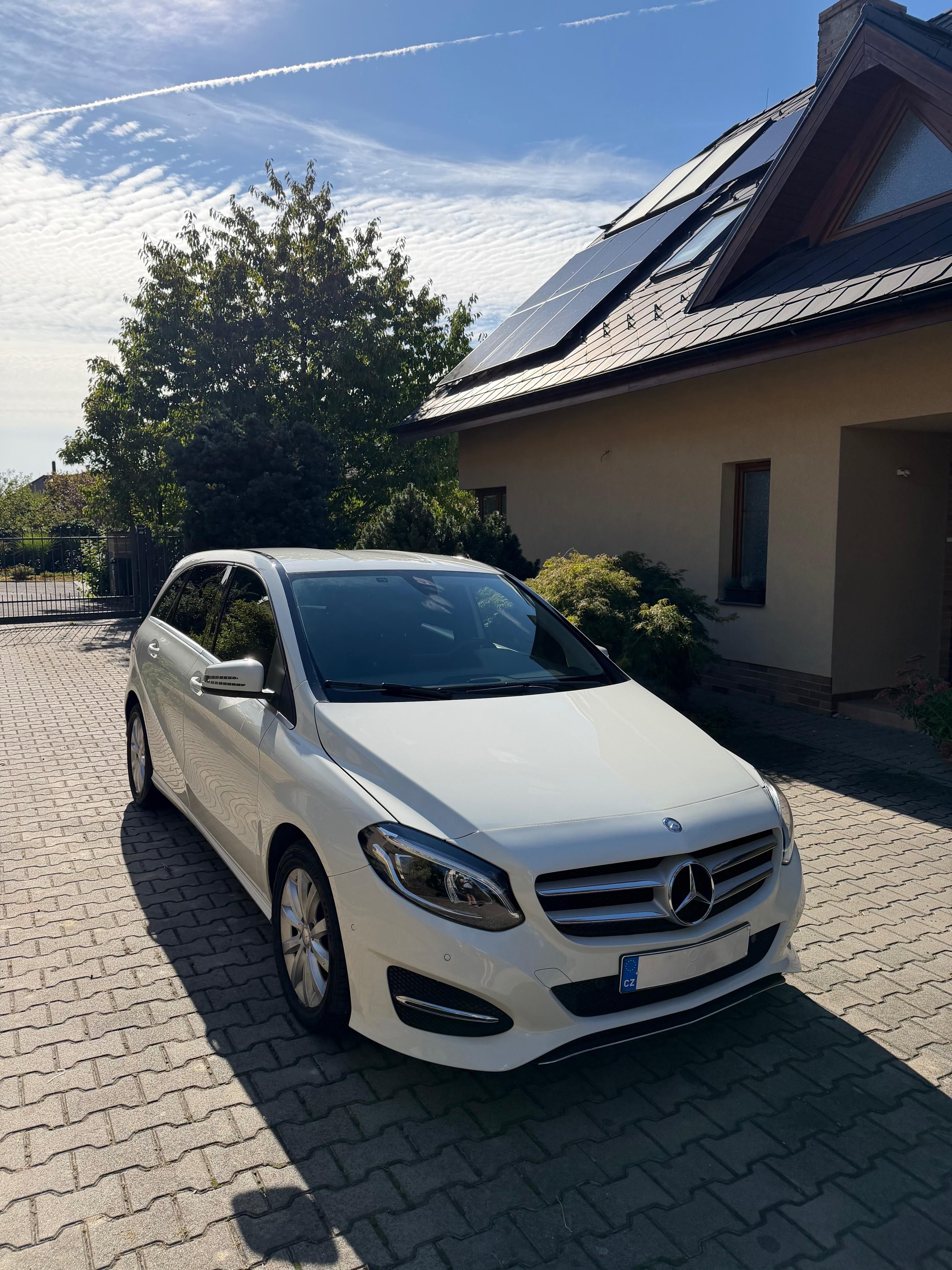 Mercedes-Benz Třídy B, B180 cdi - fotka 2