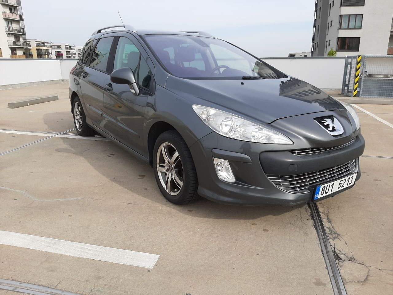 Peugeot 308, Peugeot 308 SW 2009 r. 1.6 HDI - fotka 4
