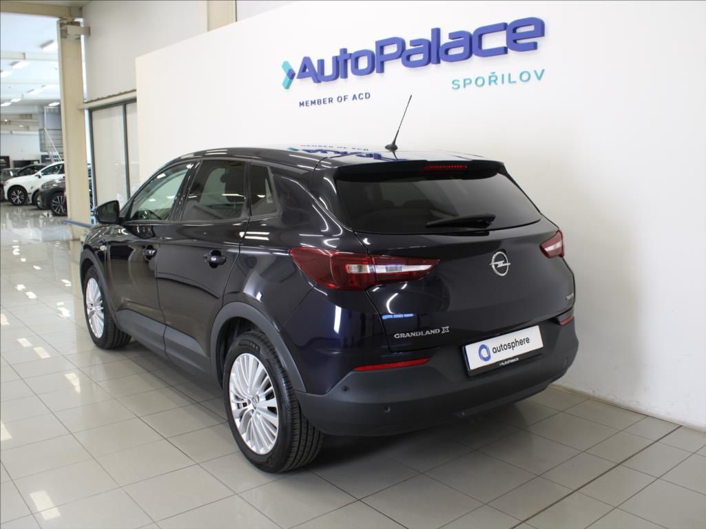 Opel Grandland X, 1,2 Turbo 96kW AT 1.maj.ČR - fotka 4