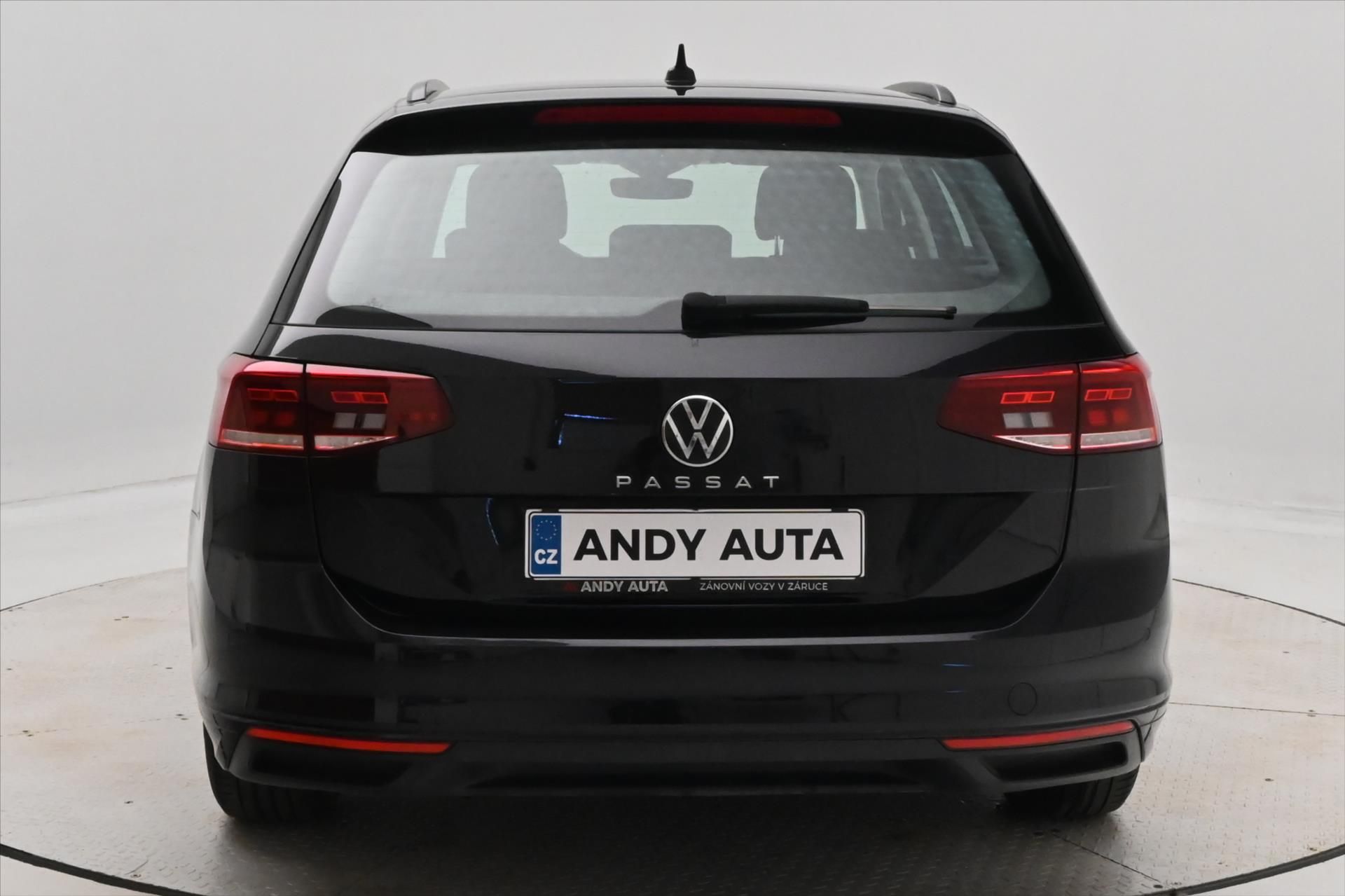 Volkswagen Passat, 1,5 TSI 110kW DSG Business Plu - fotka 6