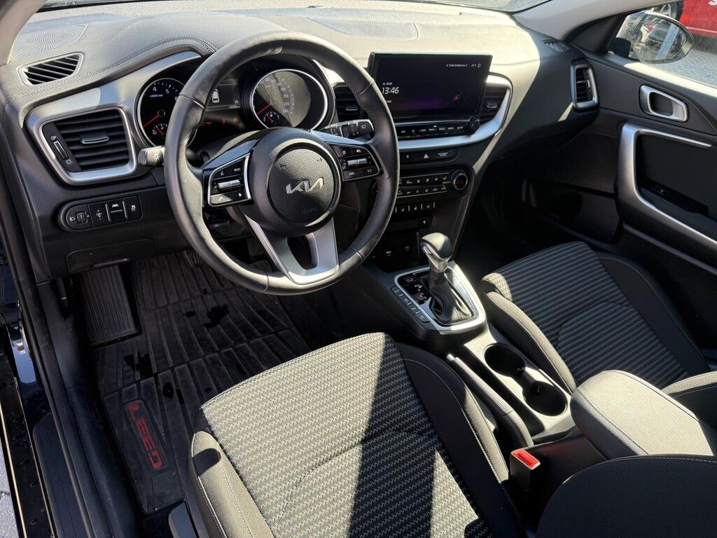 Kia Cee´d, 1,5 T-GDi 7DCT TOP + BUS - fotka 4