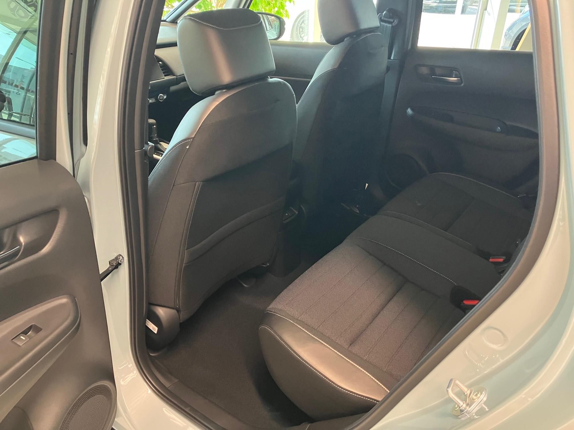 Honda Jazz, e:HEV 1.5 i-MMD Crosstar Advan - fotka 6