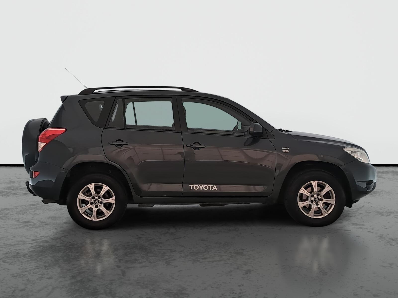 Toyota Rav4, 2.2 D-4D, 4X4 - fotka 6