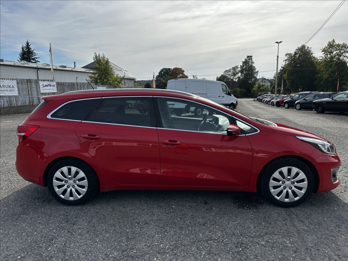 Kia Cee´d, 1,6 GDI-PŮVOD ČR-HEZKÁ VÝBAVA - fotka 6