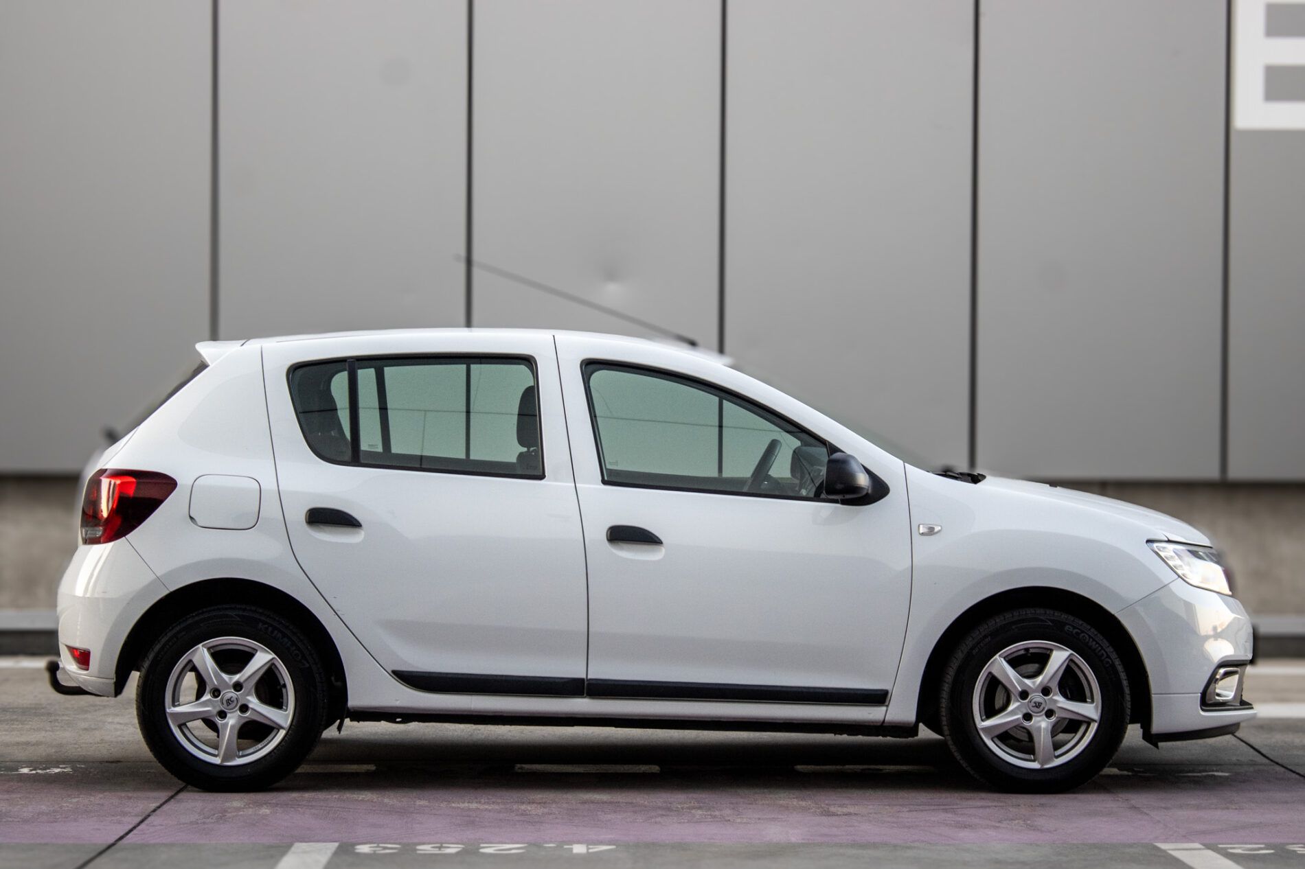 Dacia Sandero - fotka 4
