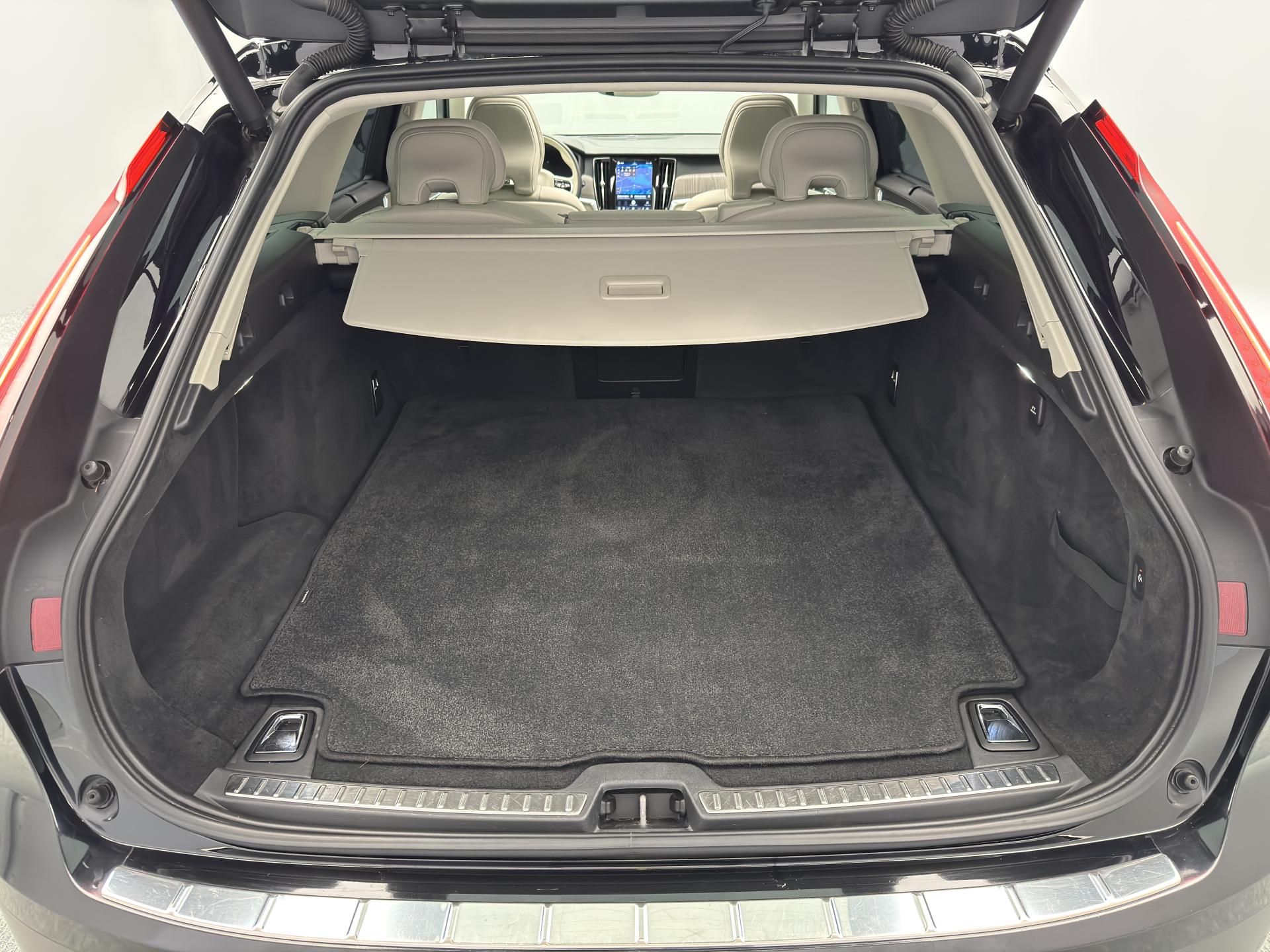 Volvo V90, B5 AWD ULTIMATE POLESTAR AUT - fotka 5