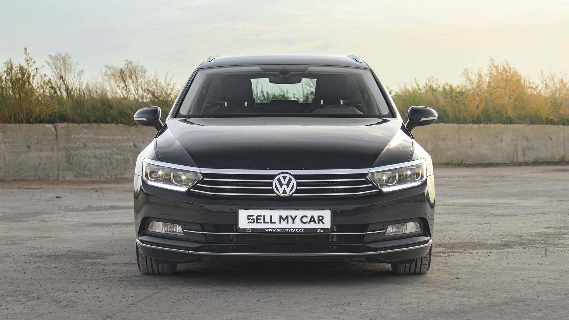 Volkswagen Passat, 2,0BiTDI/176kW 4Motion DSG ČR - fotka 2