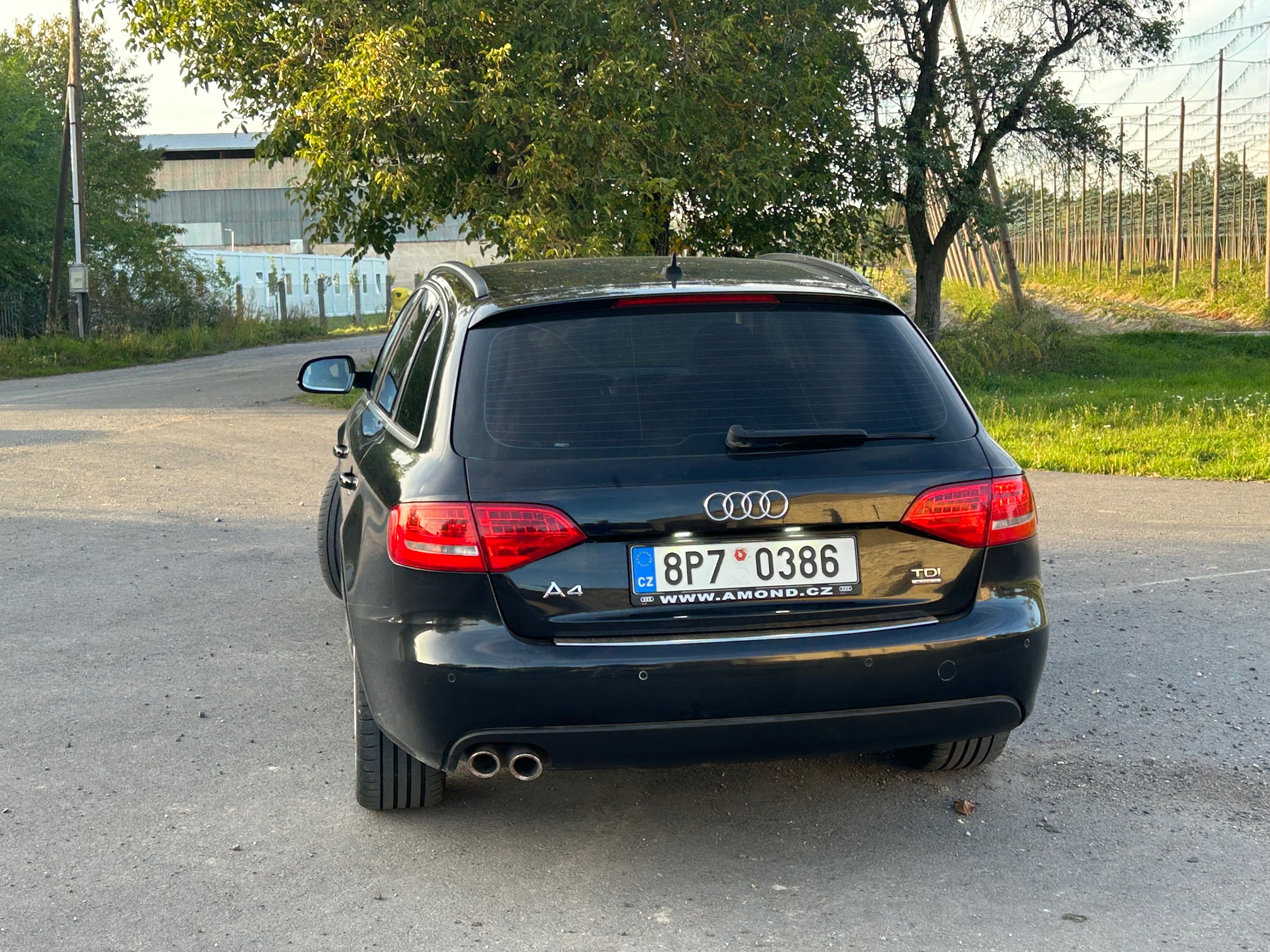 Audi A4, Audi A4 B8 quattro, 2.0 TDI - fotka 3