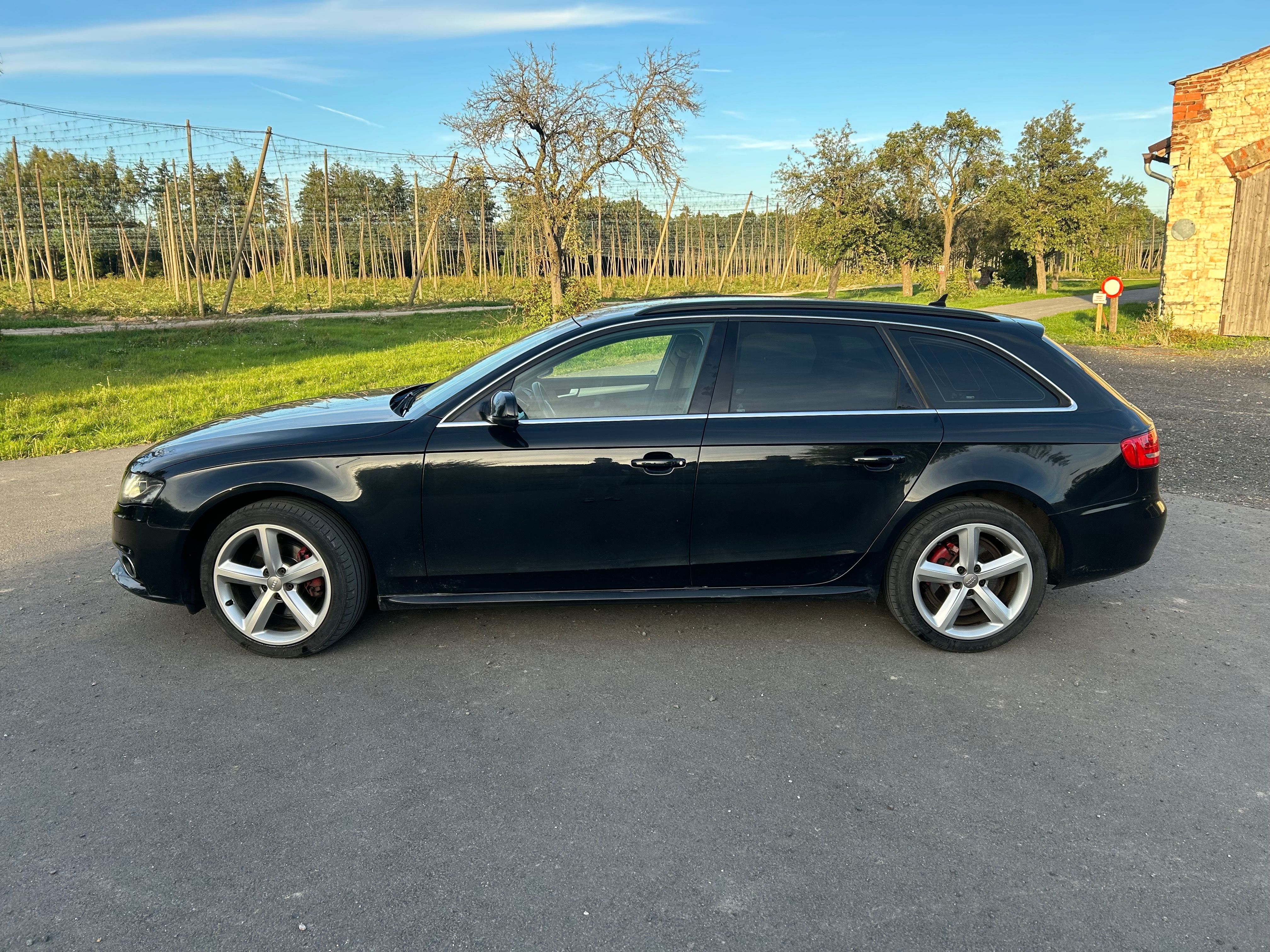 Audi A4, Audi A4 B8 quattro, 2.0 TDI - fotka 6